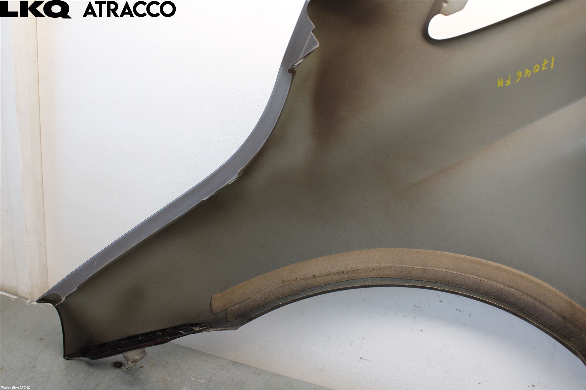 BMW 2 F45 Active Tourer 14-21 Skjerm Foran Høyre