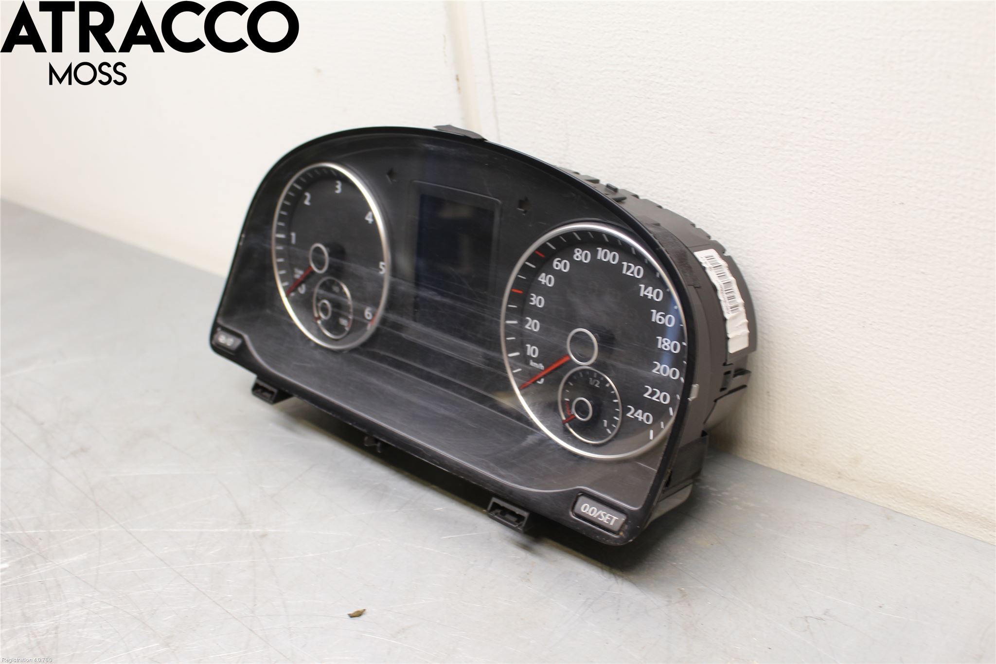 Volkswagen VW TOURAN 10-15 Instr Kombinert