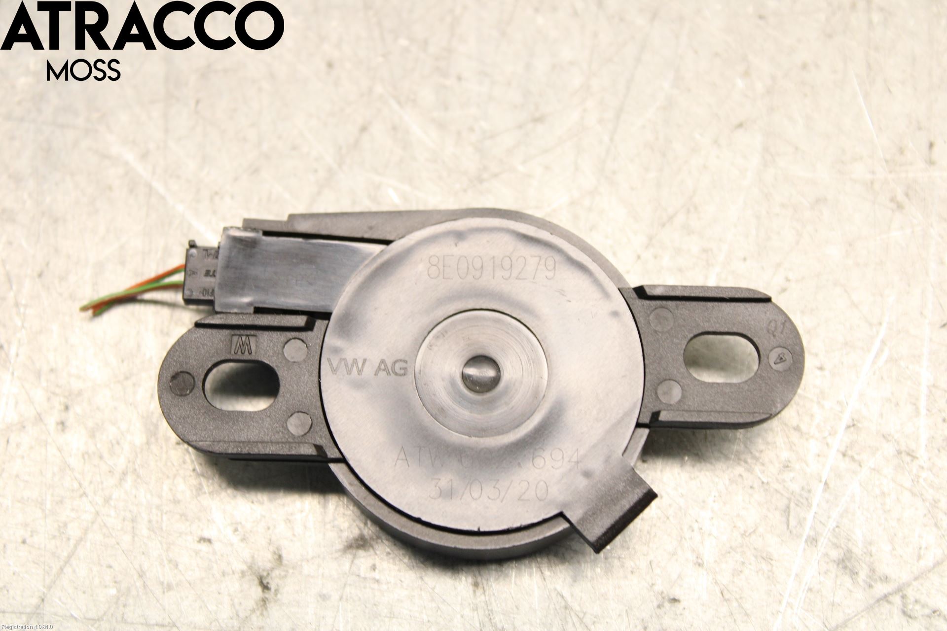 Porsche TAYCAN 20- Innr Høyttaler