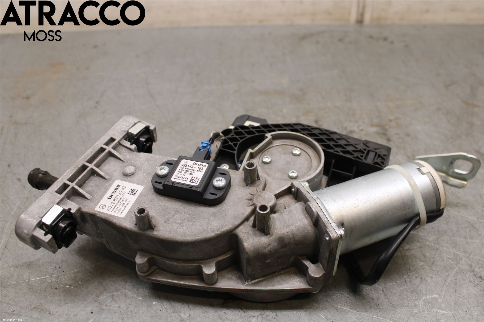 Mercedes-Benz MB E-KLASS (W212) 09-16 Baklukeåpner Automatisk