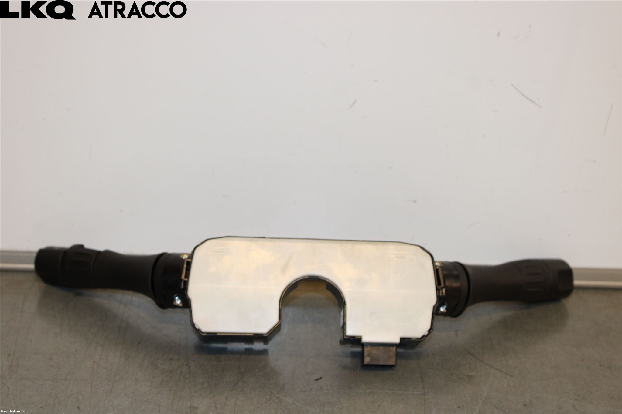 Nissan LEAF 18- Bryter Ratt Kombi H Og V