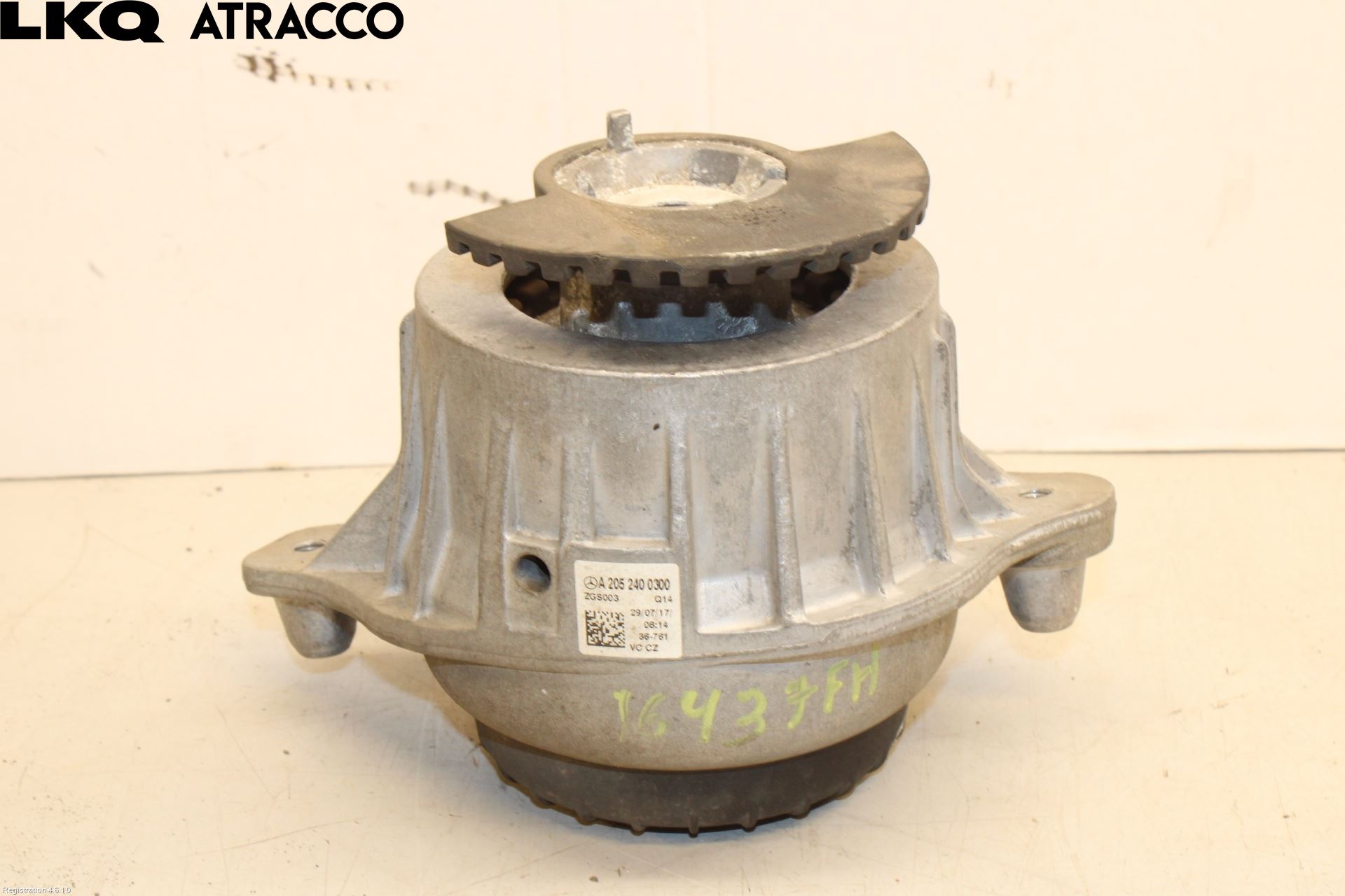 Mercedes-Benz MB C-KLASS (W205) 14-21 Motor Feste Gummi