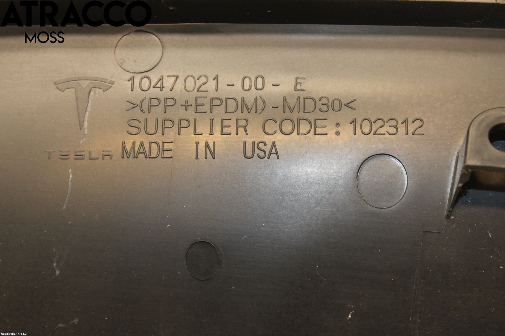 Tesla MODEL X 16- Radiator Feste - Ramme - Bjelk