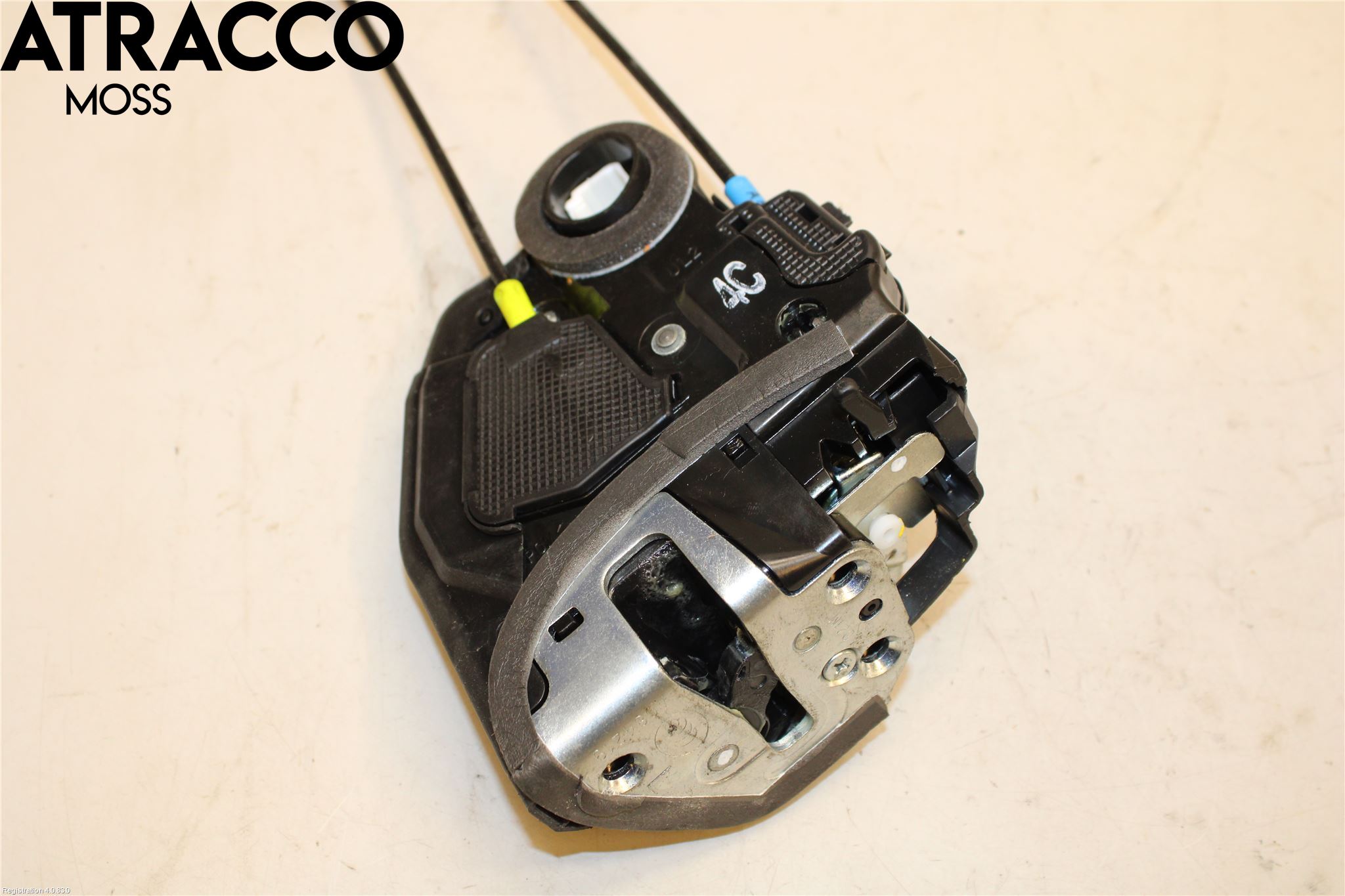 Toyota AURIS 13-19 Dørlås - Låsekasse