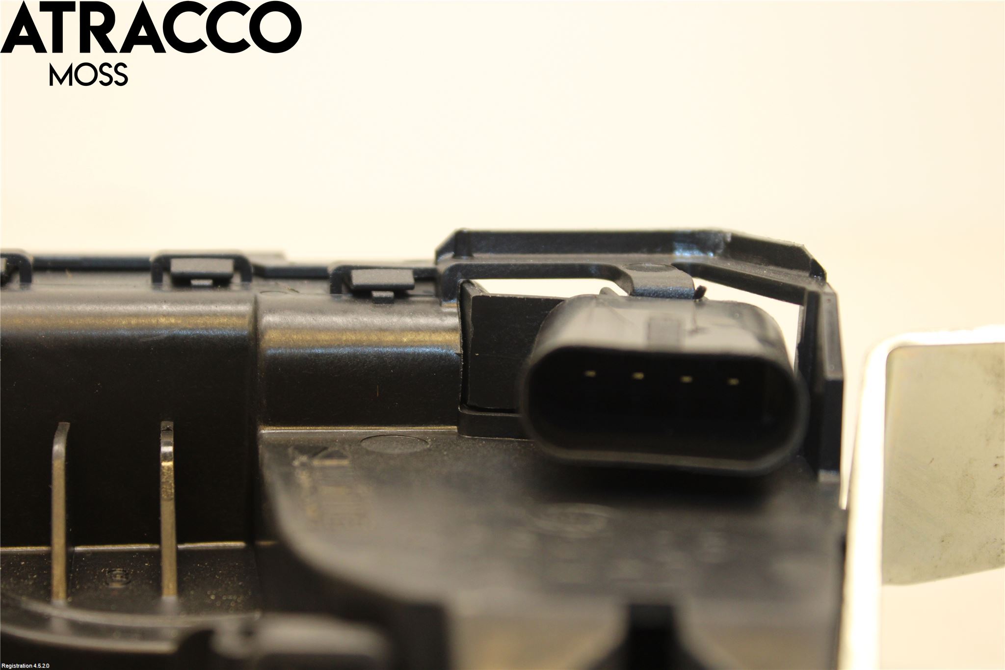 Mercedes-Benz MB E-KLASS (W213) 16-23 Bakluke-Lokk Låsekasse