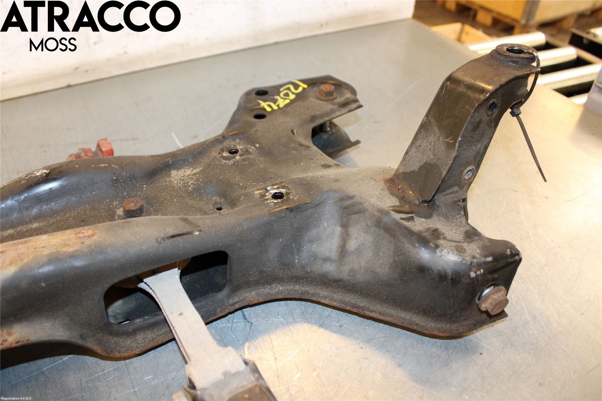 Skoda FABIA 07-14 Forstillingsbjelke(Tvergående)