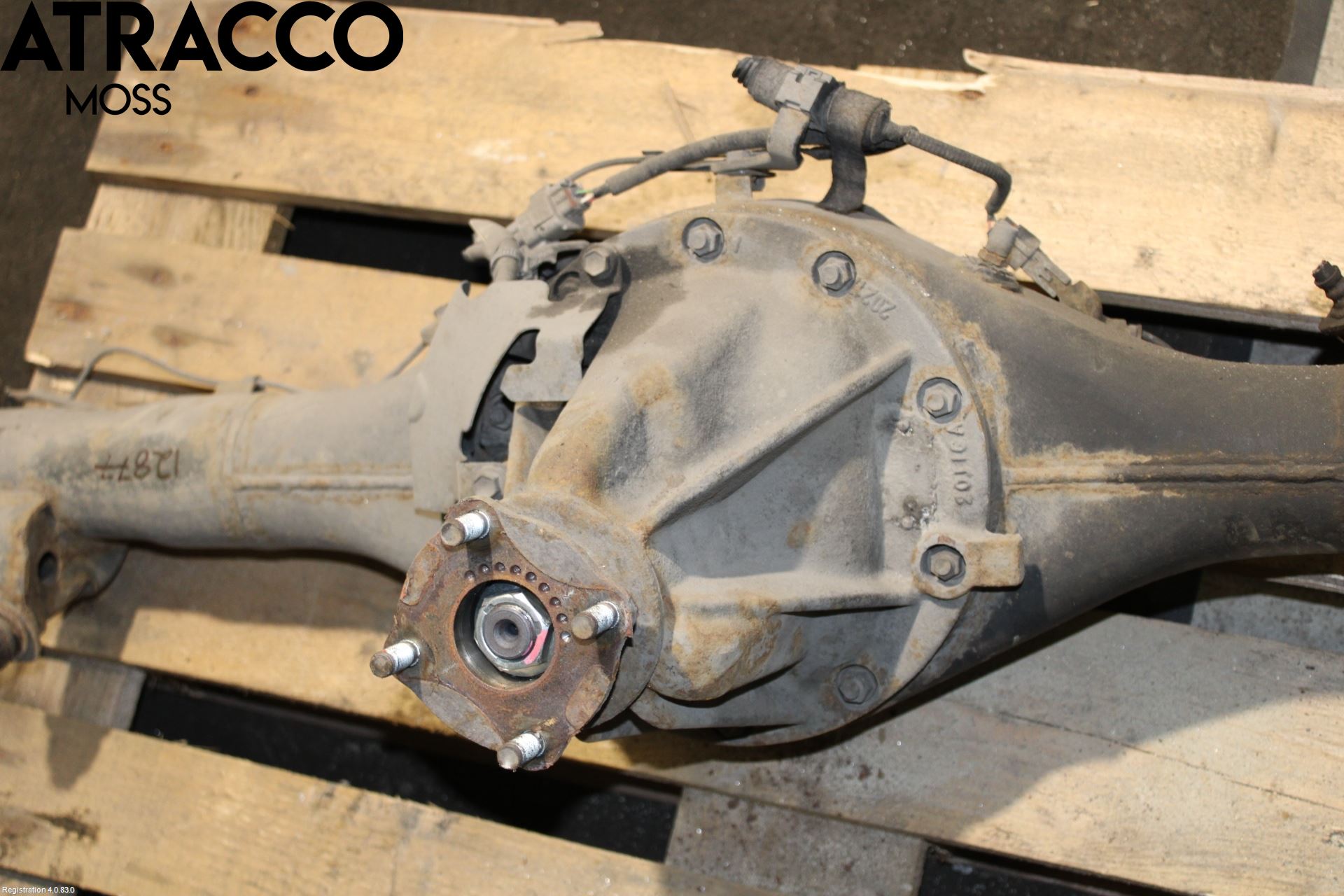 Toyota HILUX 16- Bakaksel Kardang Bak -Diff