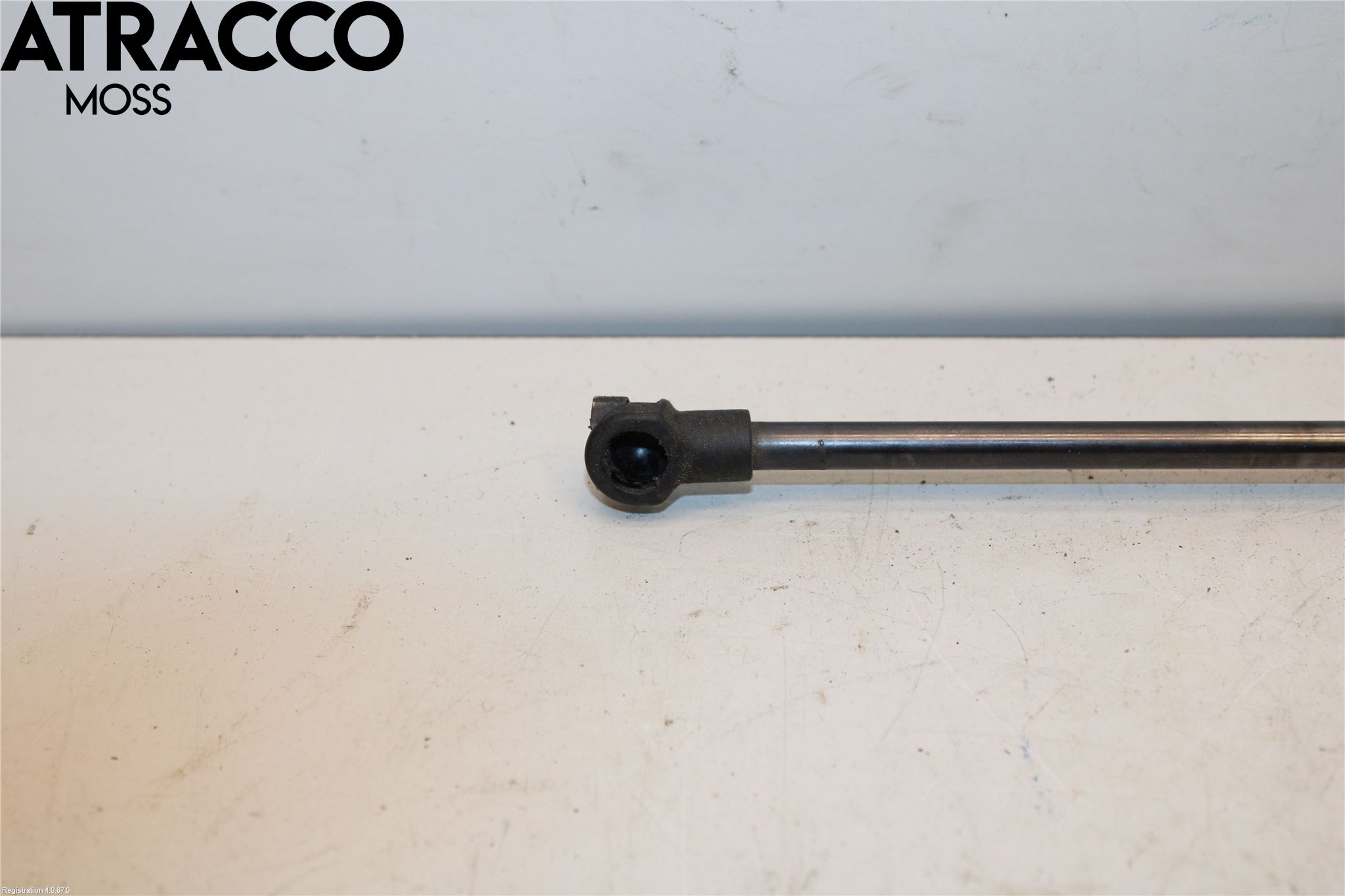 Volkswagen VW GOLF / E-GOLF VII 13-20 Bakluke Demper-Gassfjær