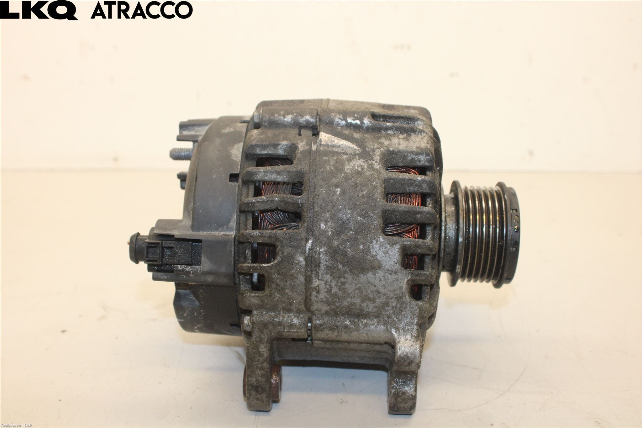 Volkswagen VW CADDY 11-15 Dynamo