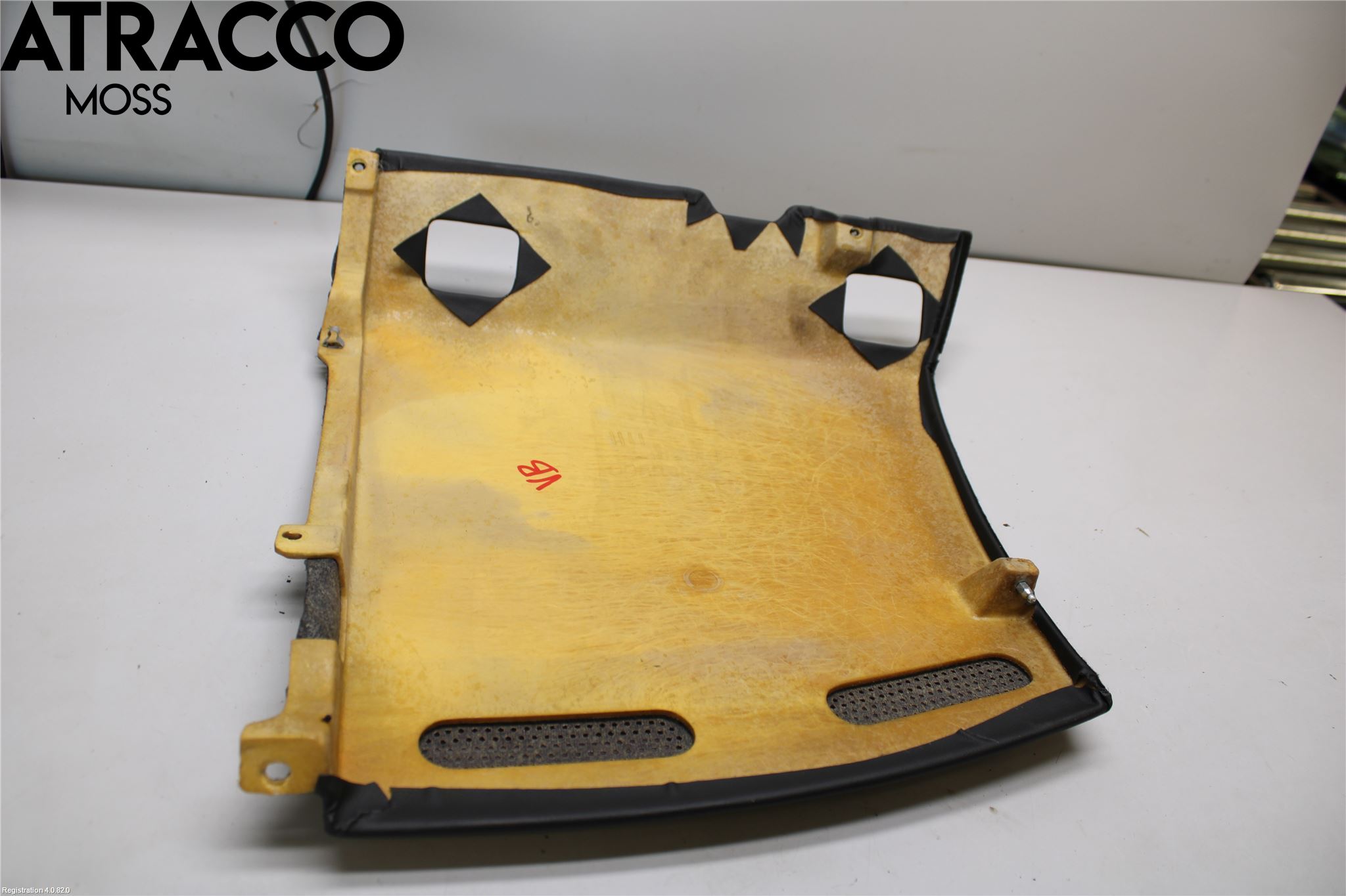 Ferrari ÖVRIGT Innr Hattehylle