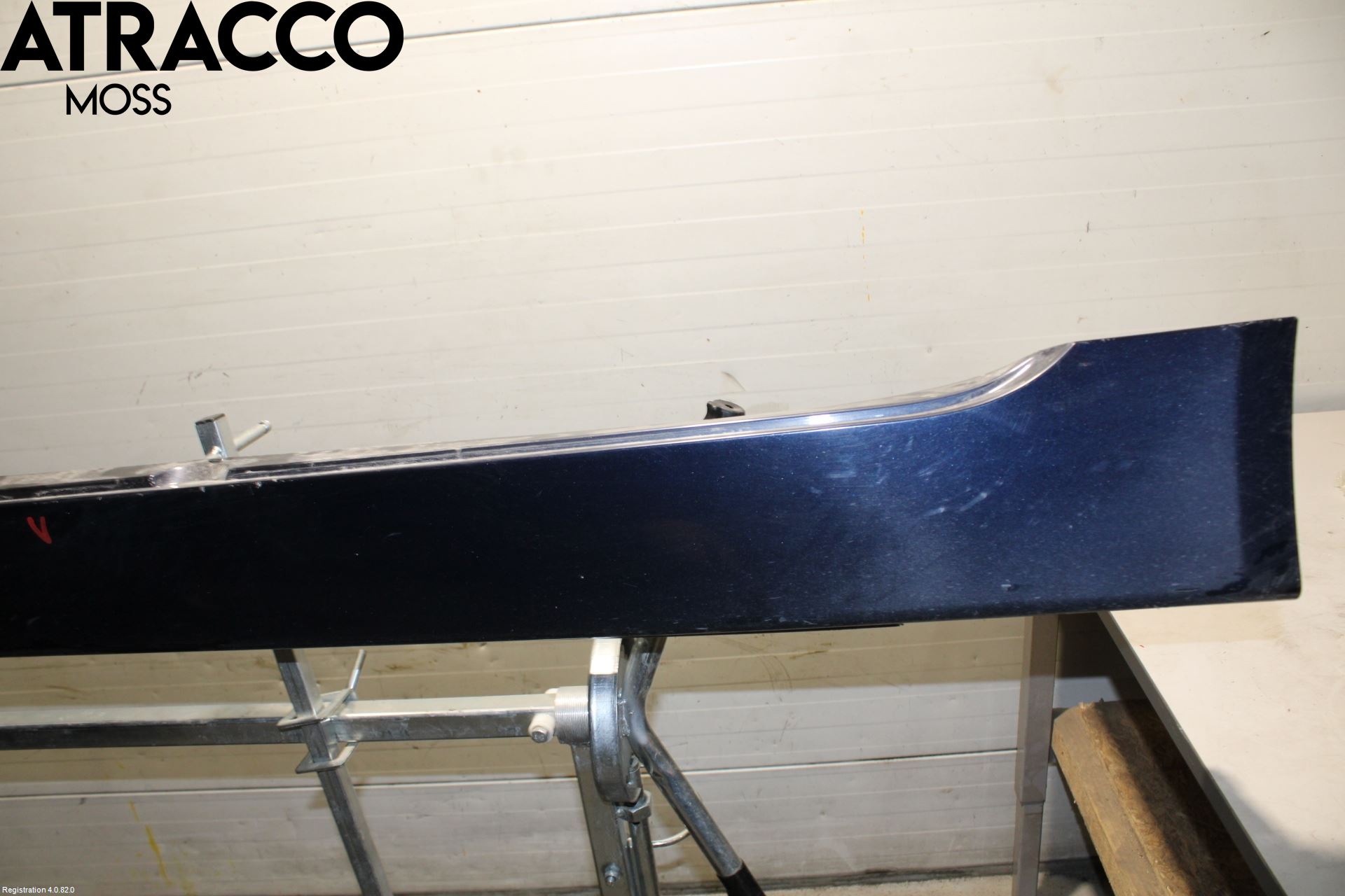 BMW 5 E60/61 Sed/Tou 02-10 Kanalskjørt Venstre