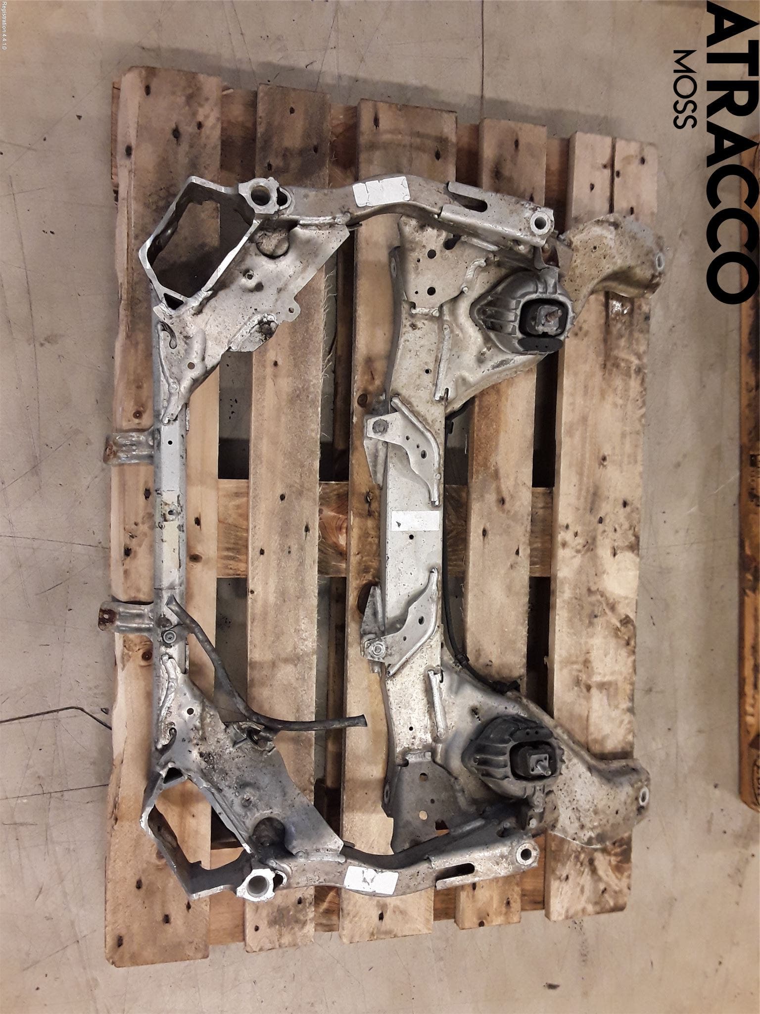 BMW 3 E90/91 SED/TOU 05-12 Travers Feste