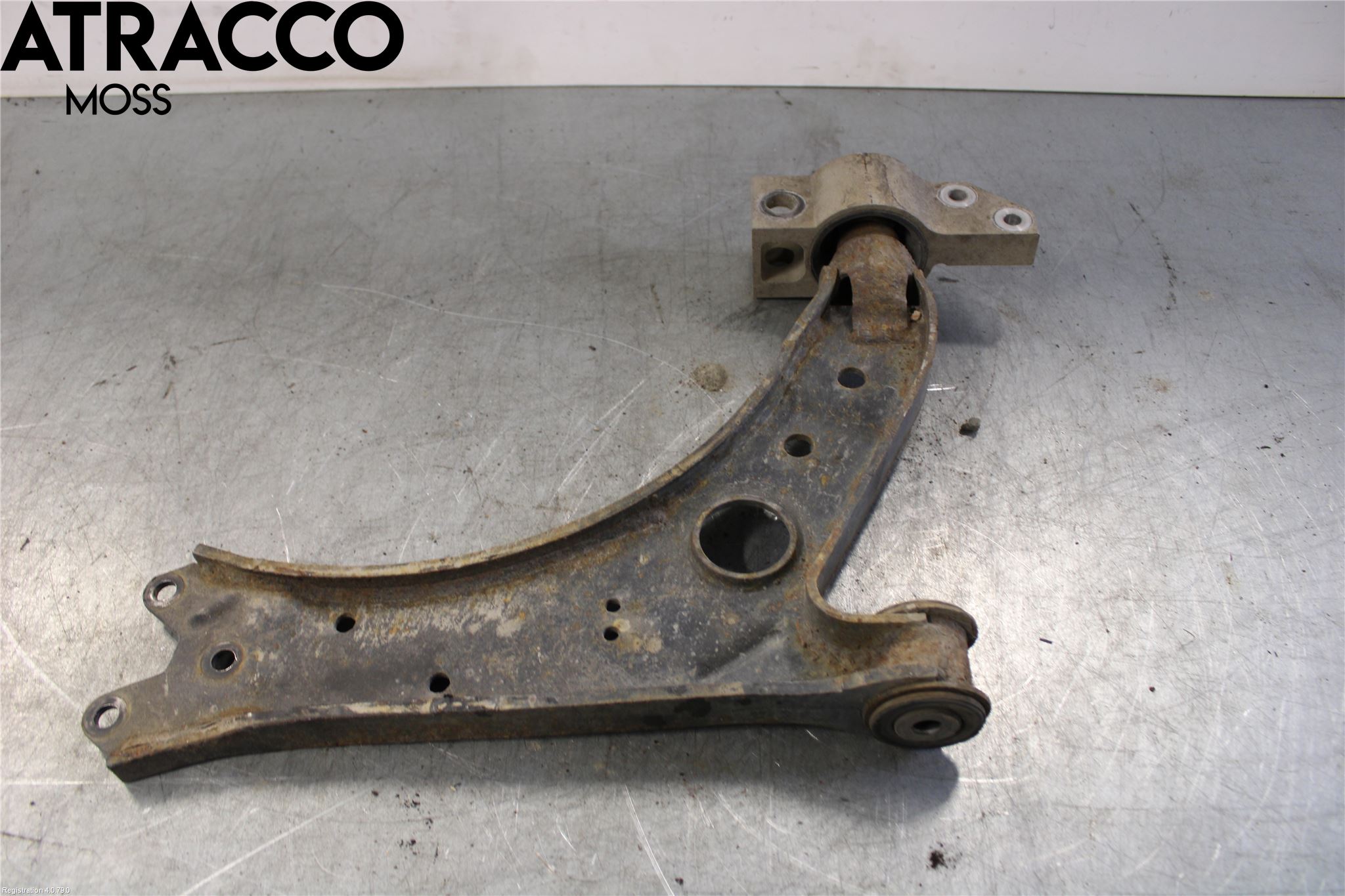 Volkswagen VW GOLF VI 09-13 Bærearm Foran Venstre Nedre