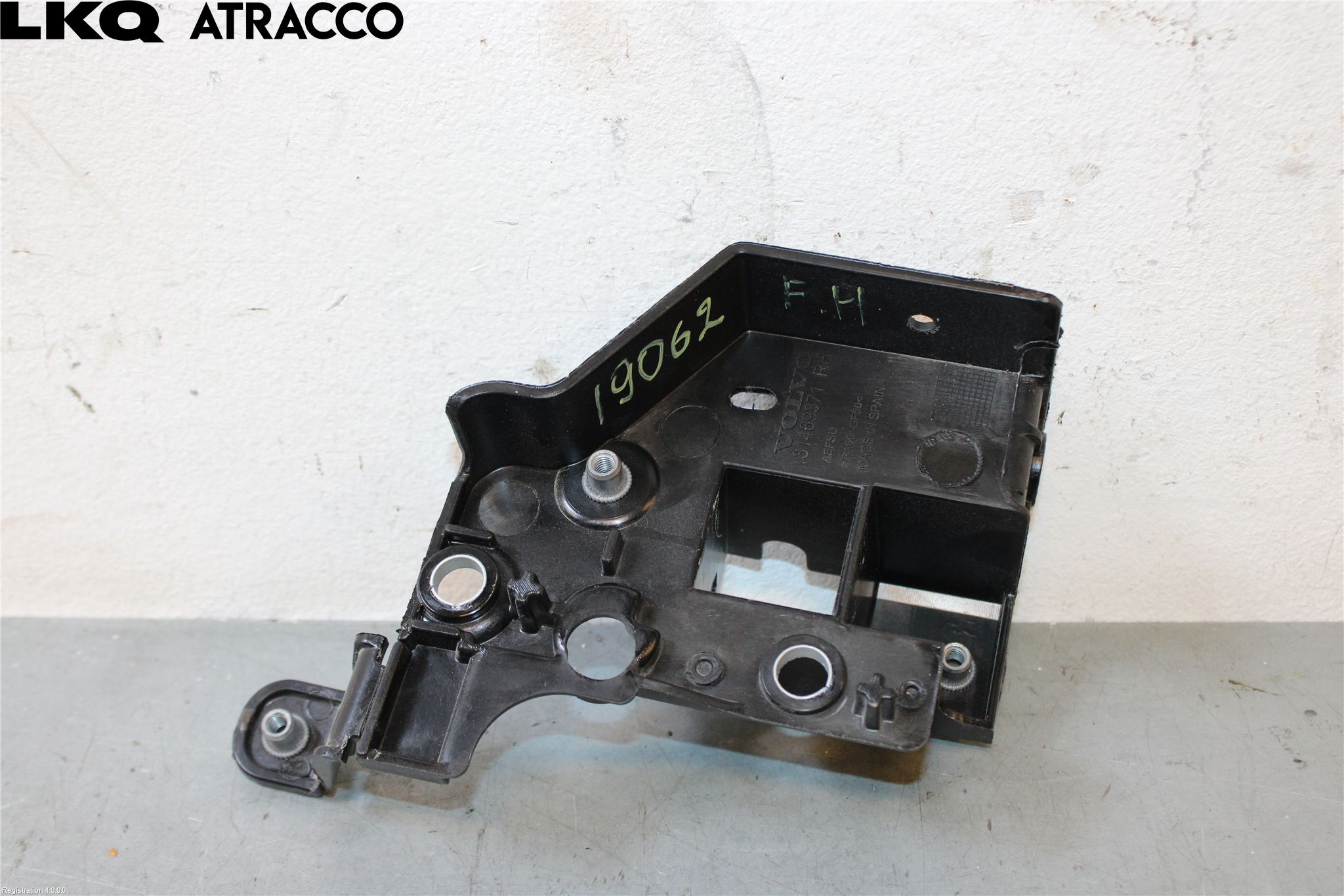 Volvo EX40 25- Radiator Feste - Ramme - Bjelk