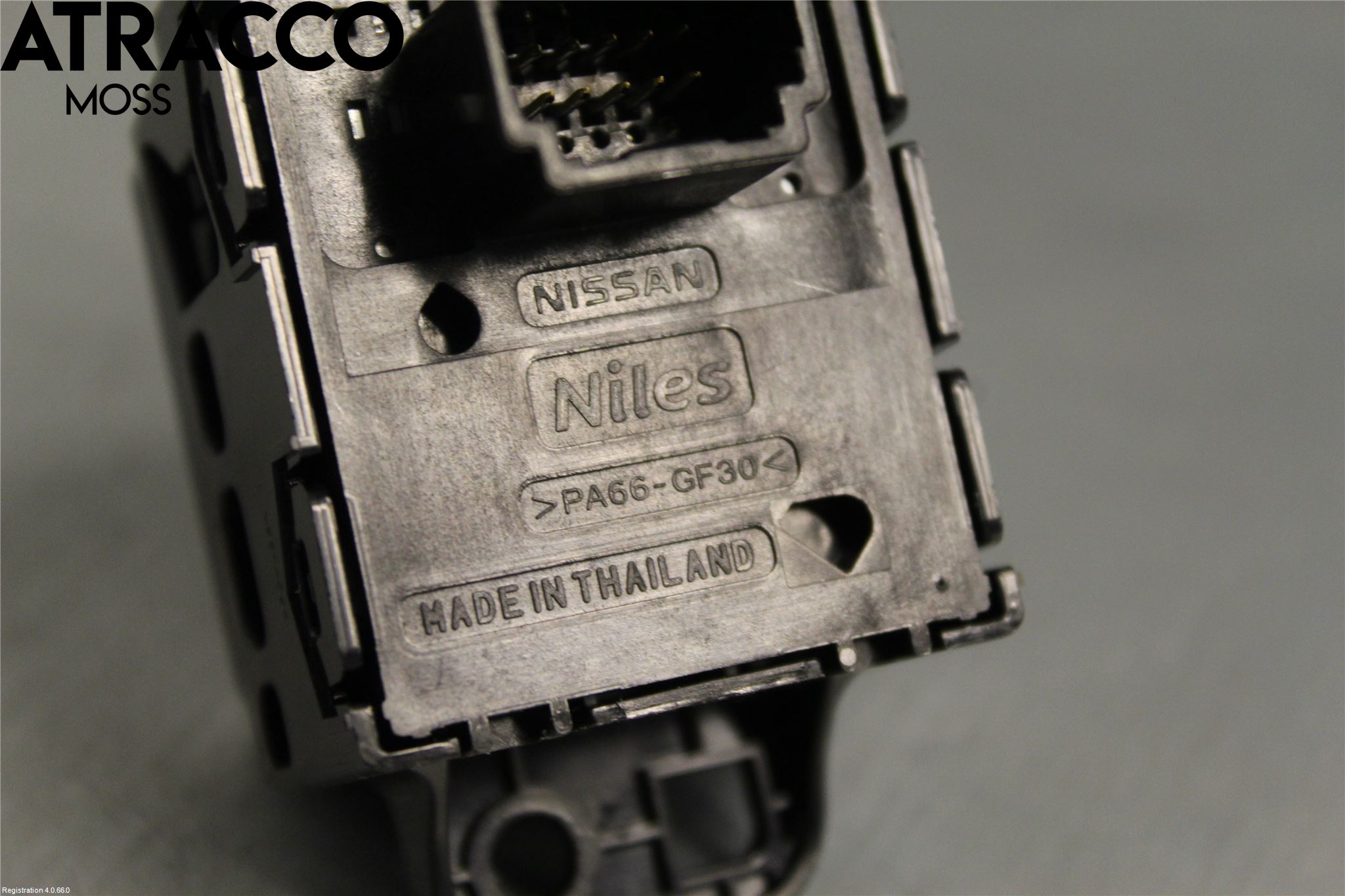 Nissan LEAF 18- Bryter Parkeringsbrems