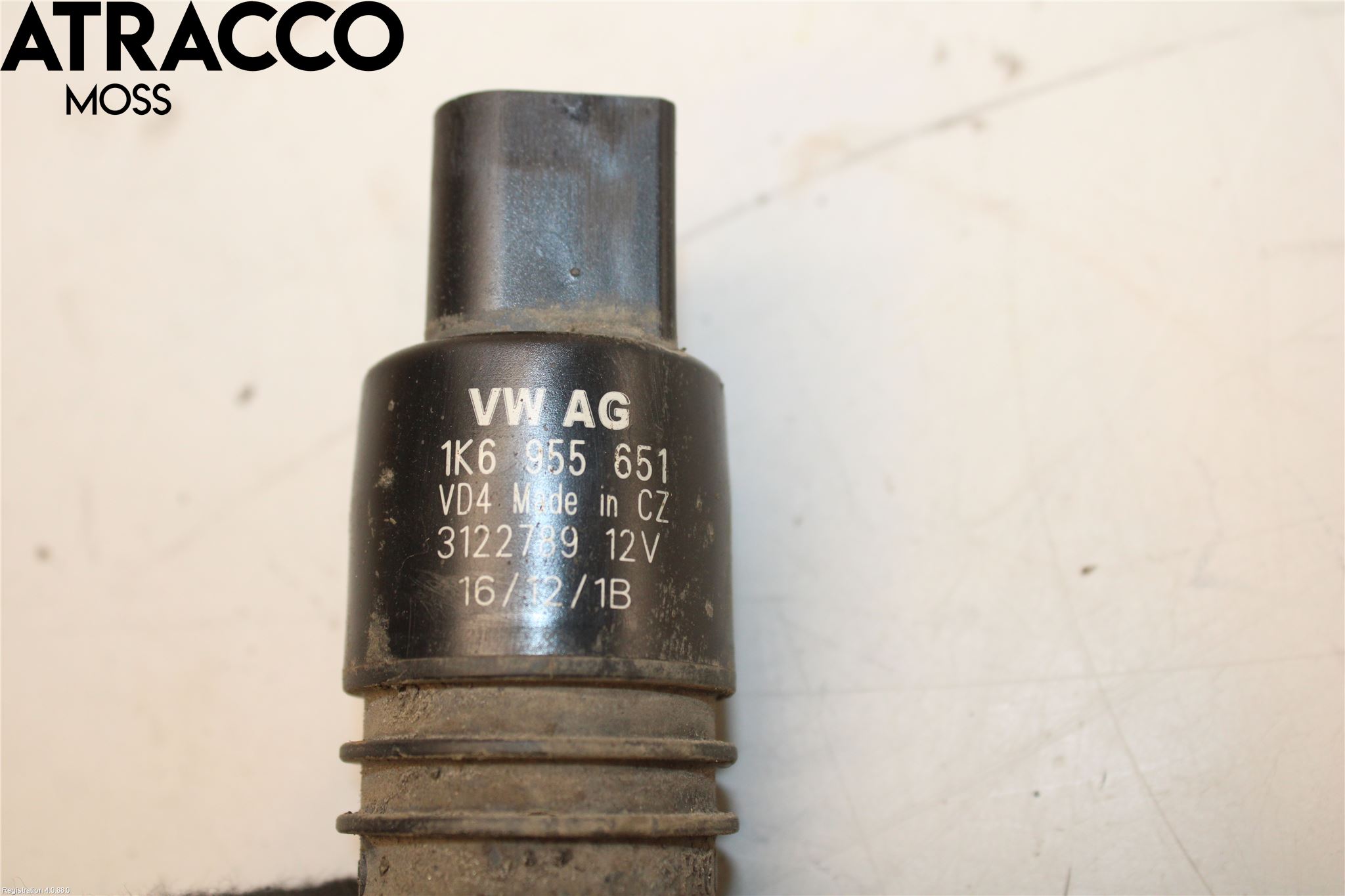 Volkswagen VW GOLF VI 09-13 Spylerpumpe Bakluke