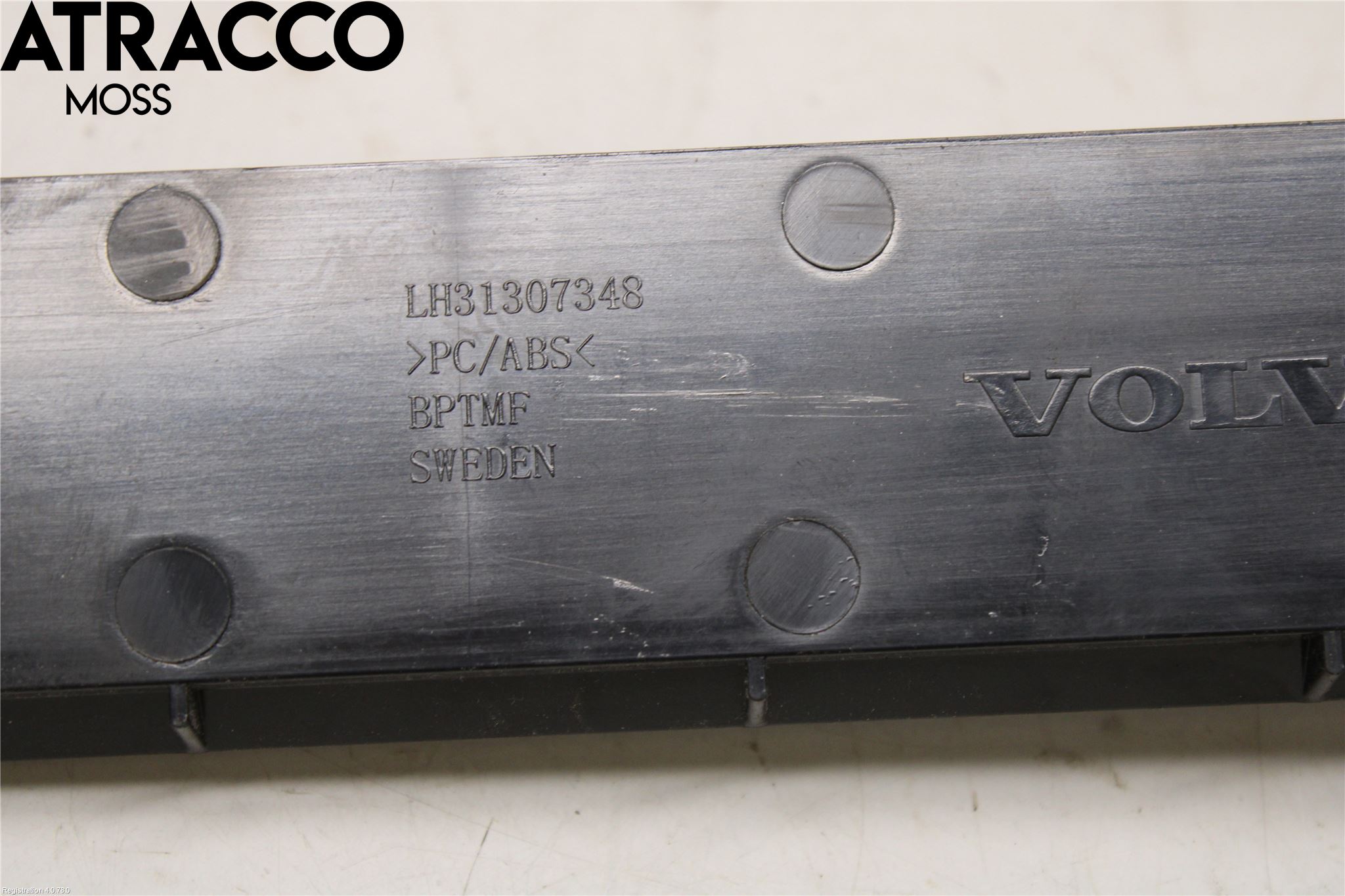 Volvo V60 11-13 Innr Bagasjeromkledsel