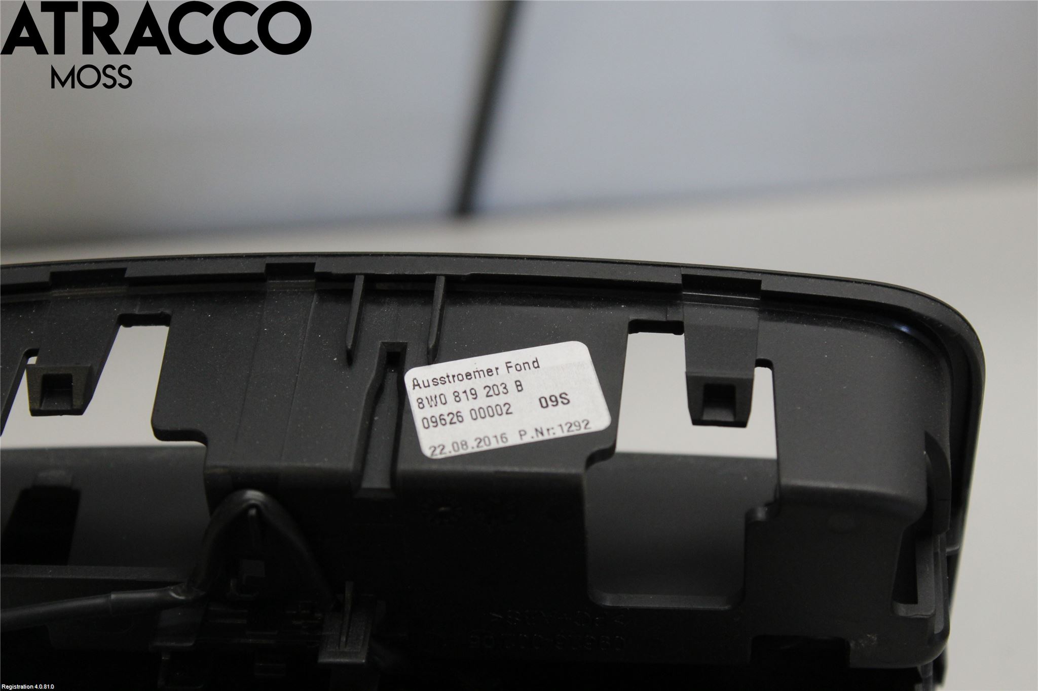 Audi A4/S4 B9 16-19 Dashbord Kanal - Dyse