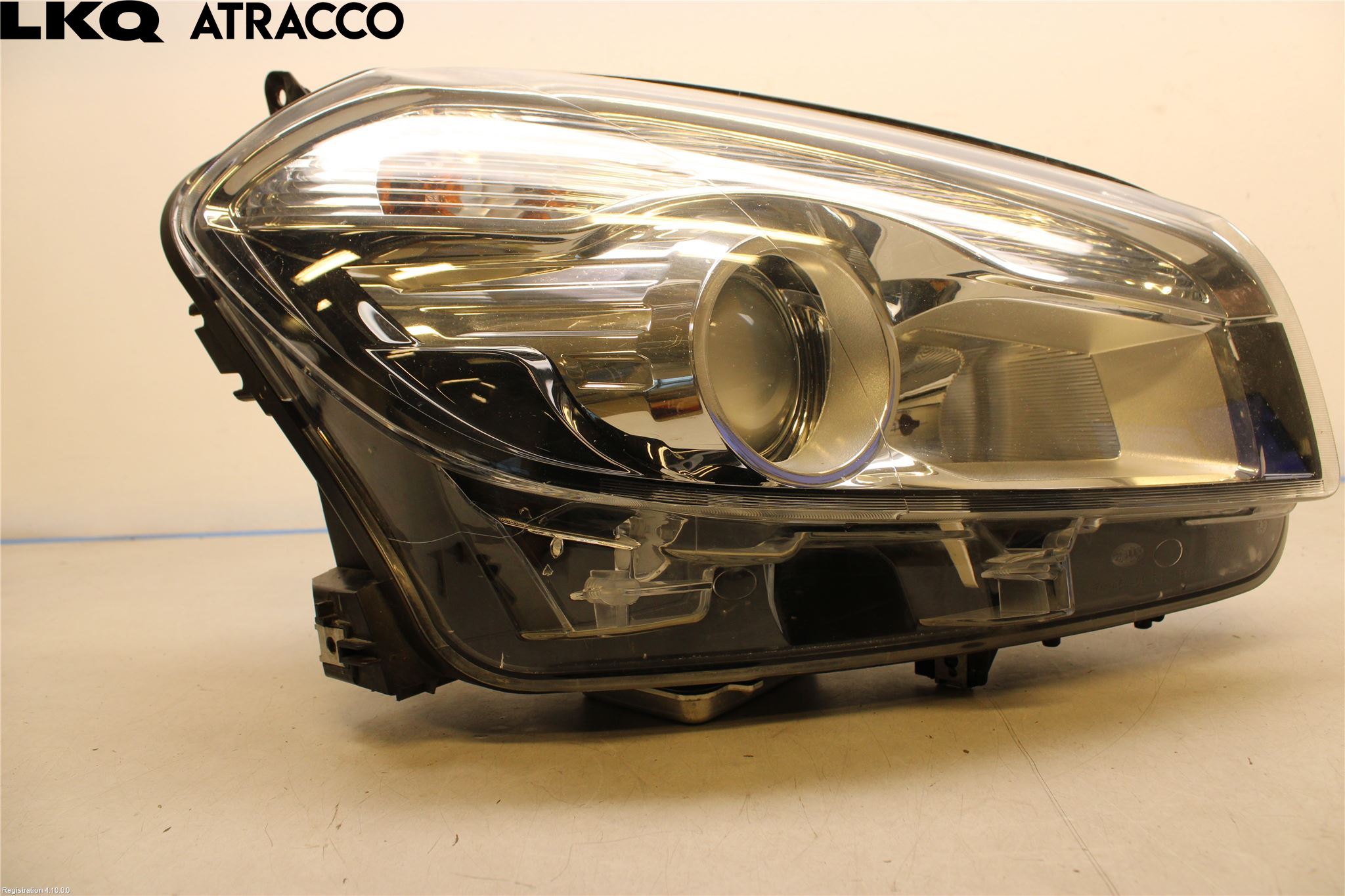 Nissan QASHQAI 10-14 Frontlykt Høyre