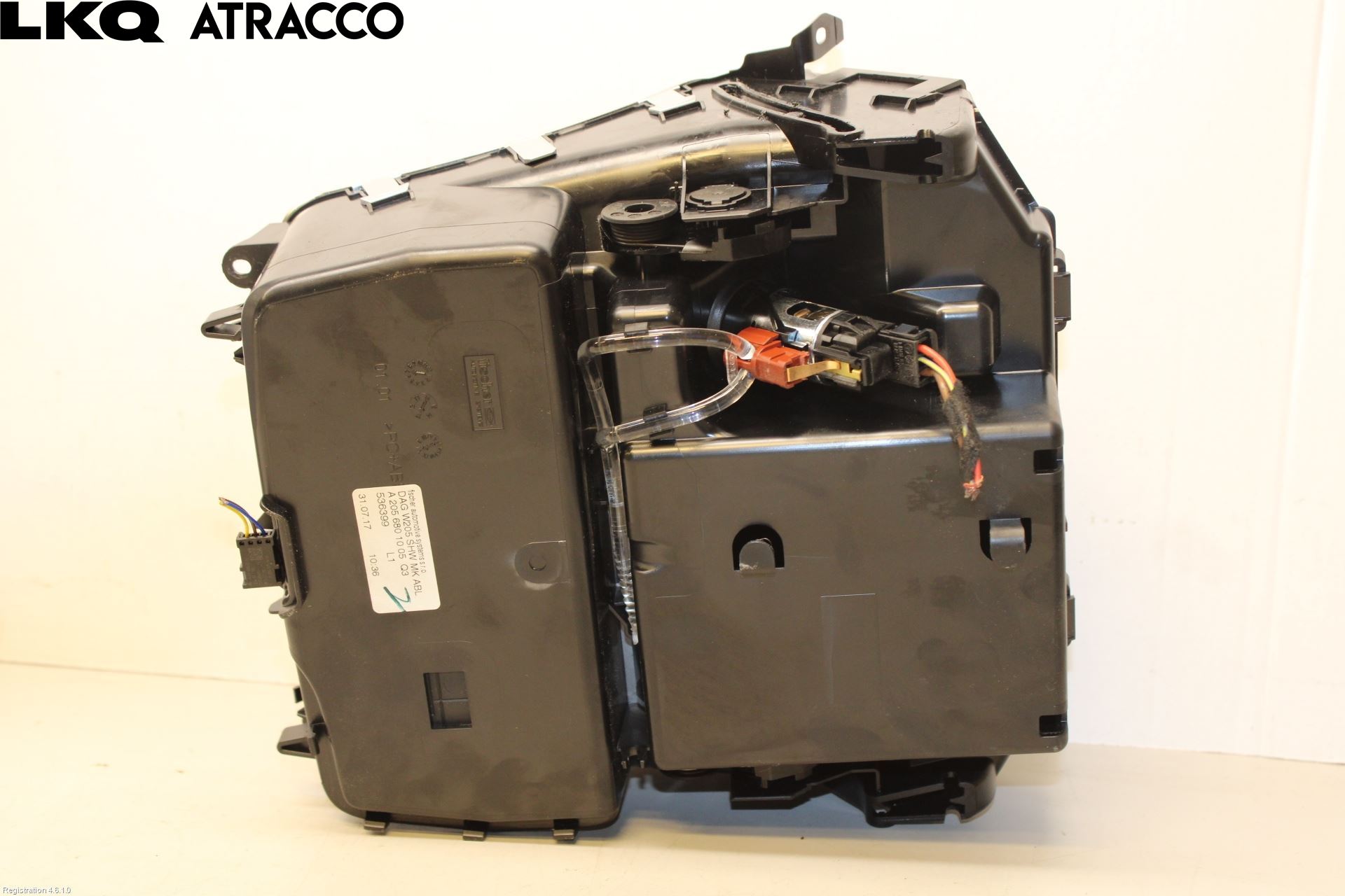 Mercedes-Benz MB C-KLASS (W205) 14-21 Innr Oppbevaringsrom