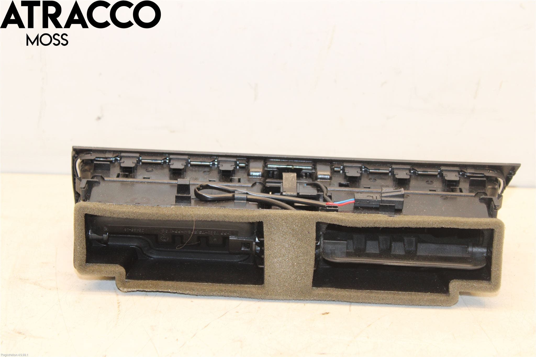 Audi A4/S4 08-11 Dashbord Kanal - Dyse