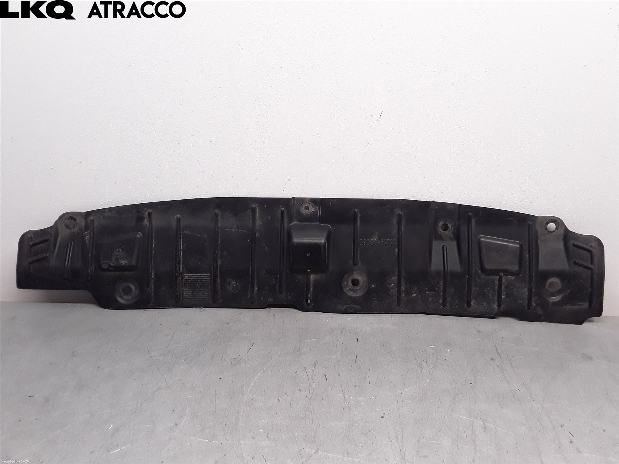 Toyota YARIS XP130 12-14 Visker Deksel-Grill-Under Frr