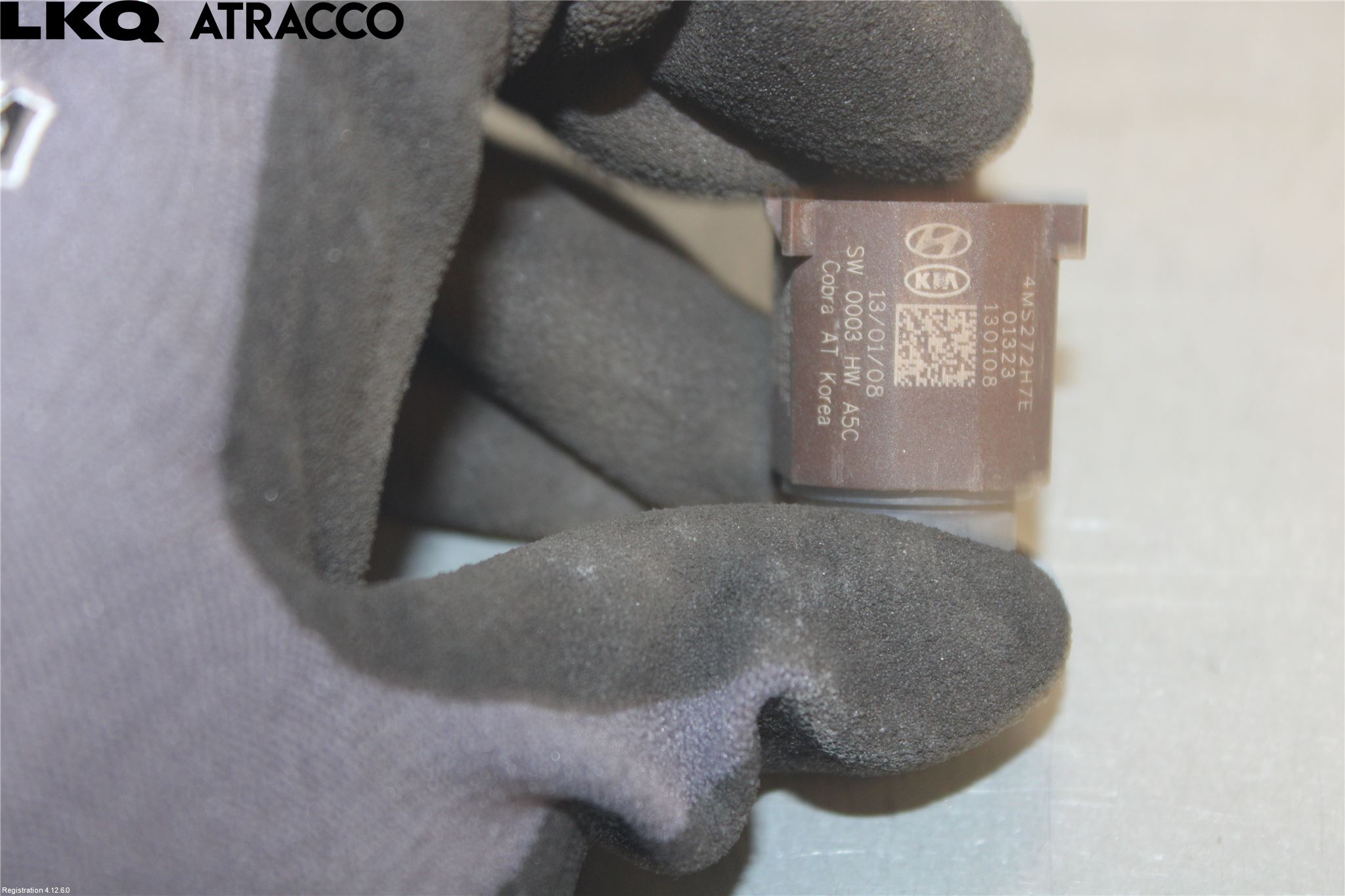 Kia CARENS III 13-19 Sensor Parkering Front