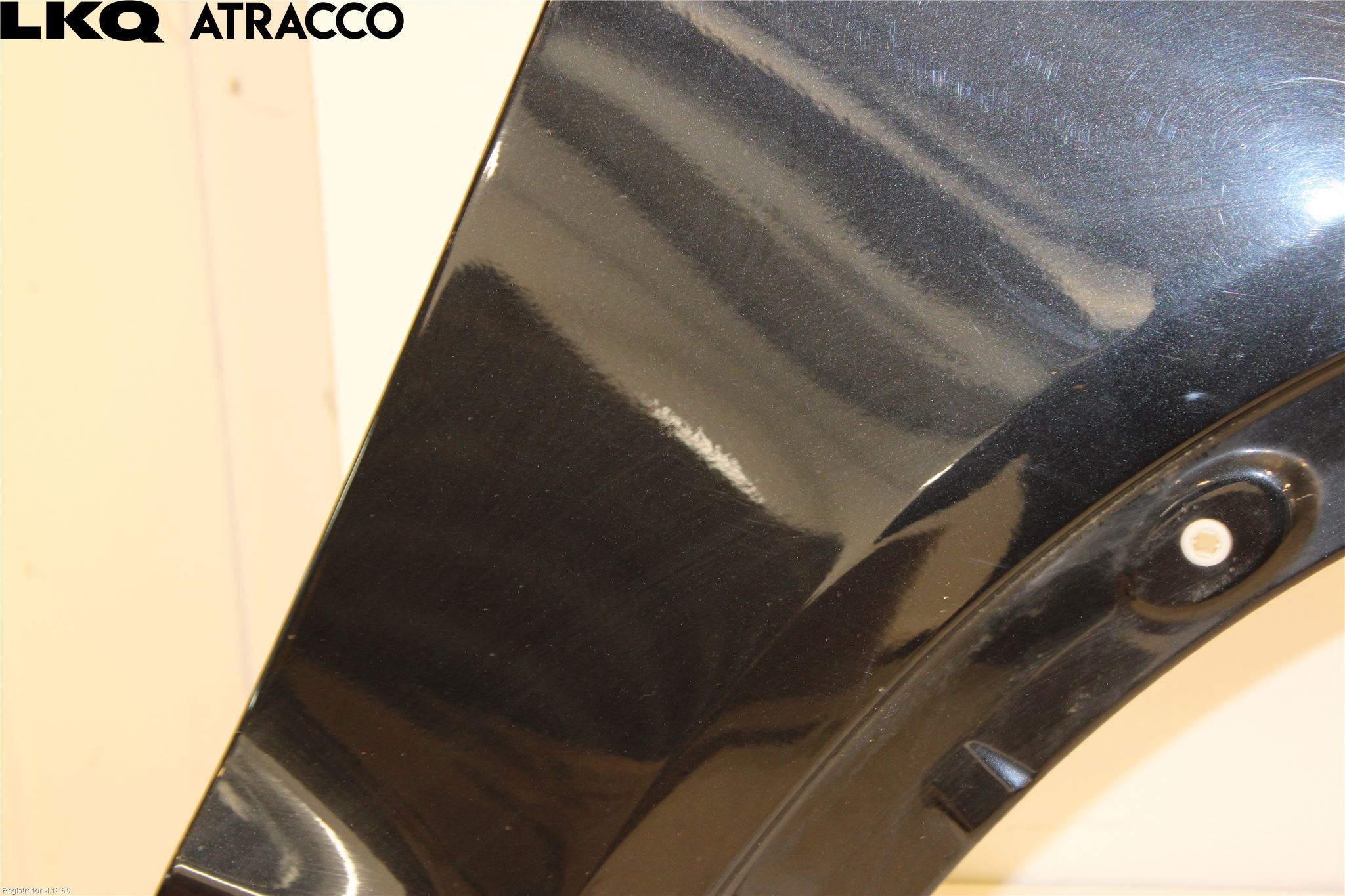 Volvo V70 08-13 Skjerm Foran Høyre