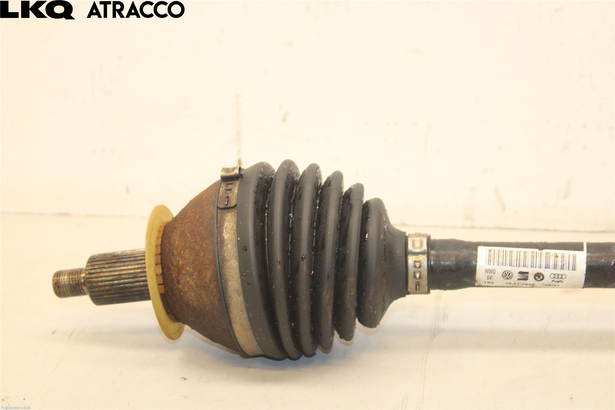 Volkswagen VW POLO VI 18->> Drivaksel Foran Kompl Venstre