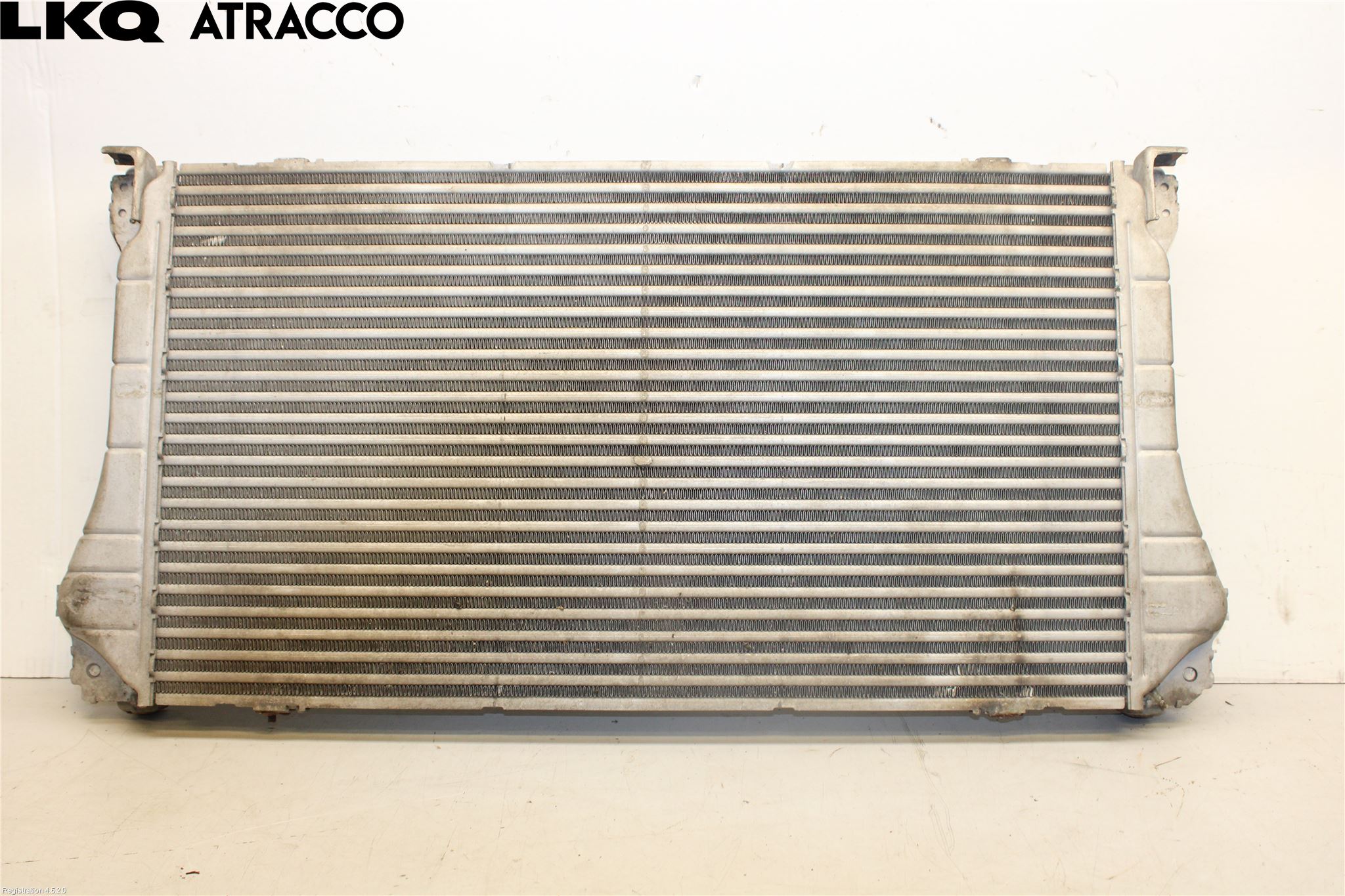 Toyota AVENSIS 09-15 Radiator Manuell