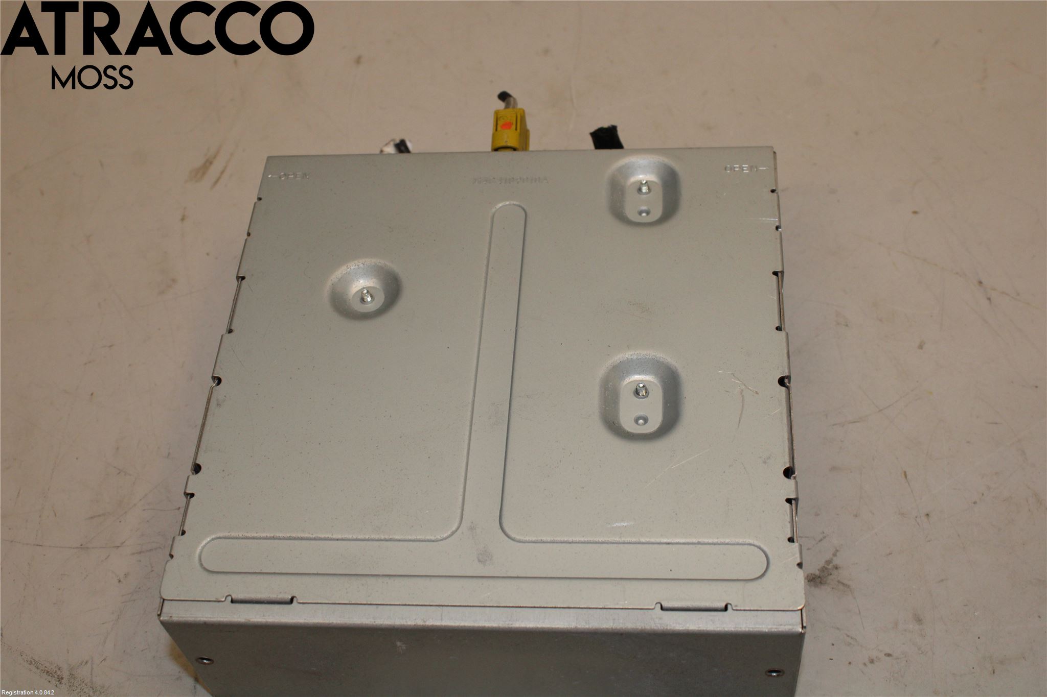 Tesla MODEL S 13- Stereo Radio