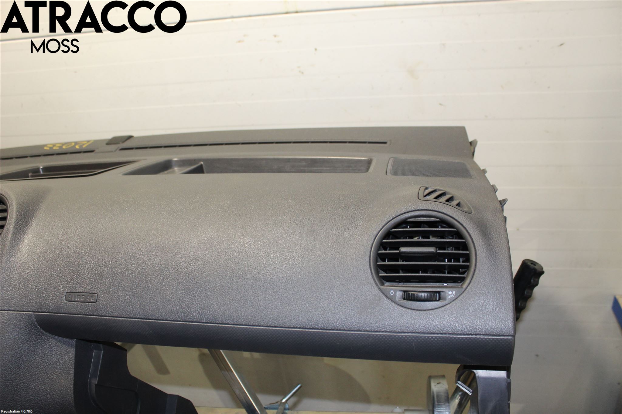 Volkswagen VW CADDY 11-15 Dashbord