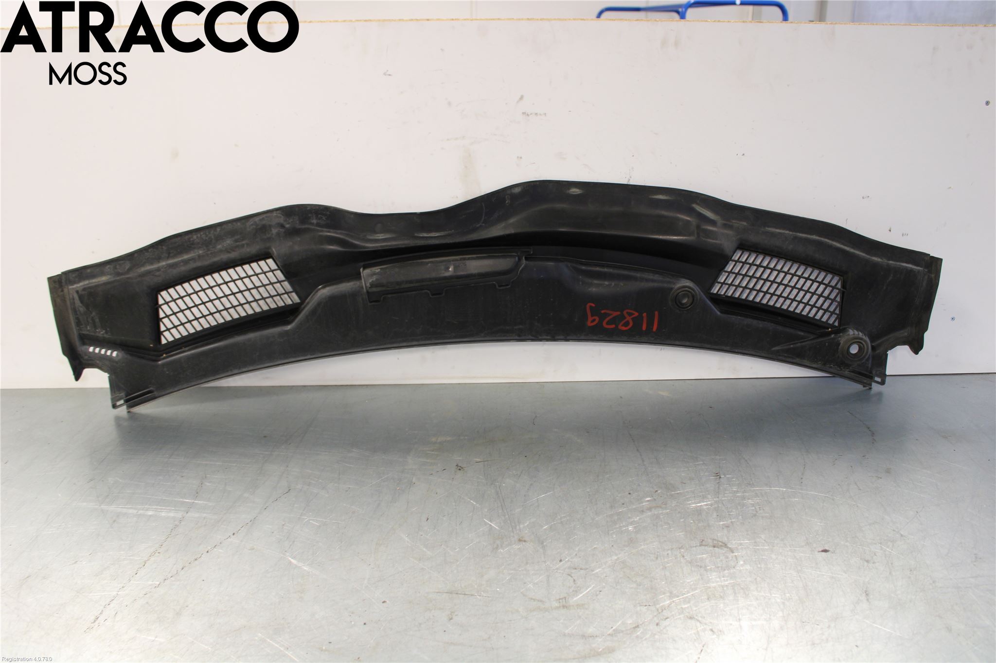 Mercedes-Benz MB VITO/V-KLASS (W640,W447,W448) 14- Visker Deksel-Grill-Under Frr