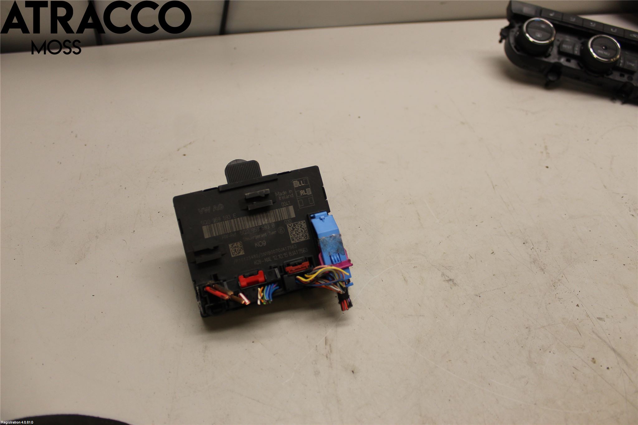 Skoda SUPERB 16-24 Styreenhet Dør