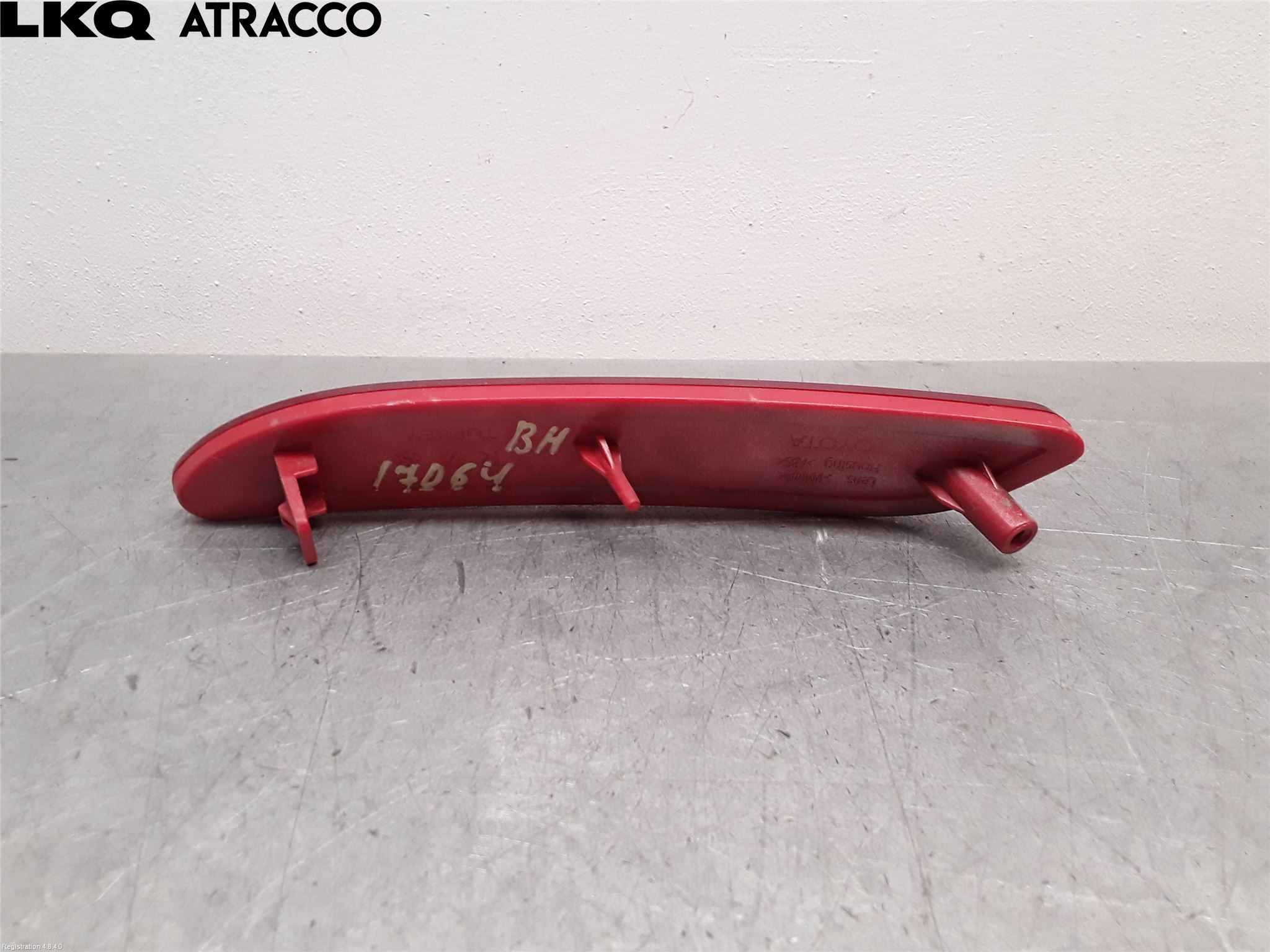 Toyota AURIS 13-19 Refleks Bak