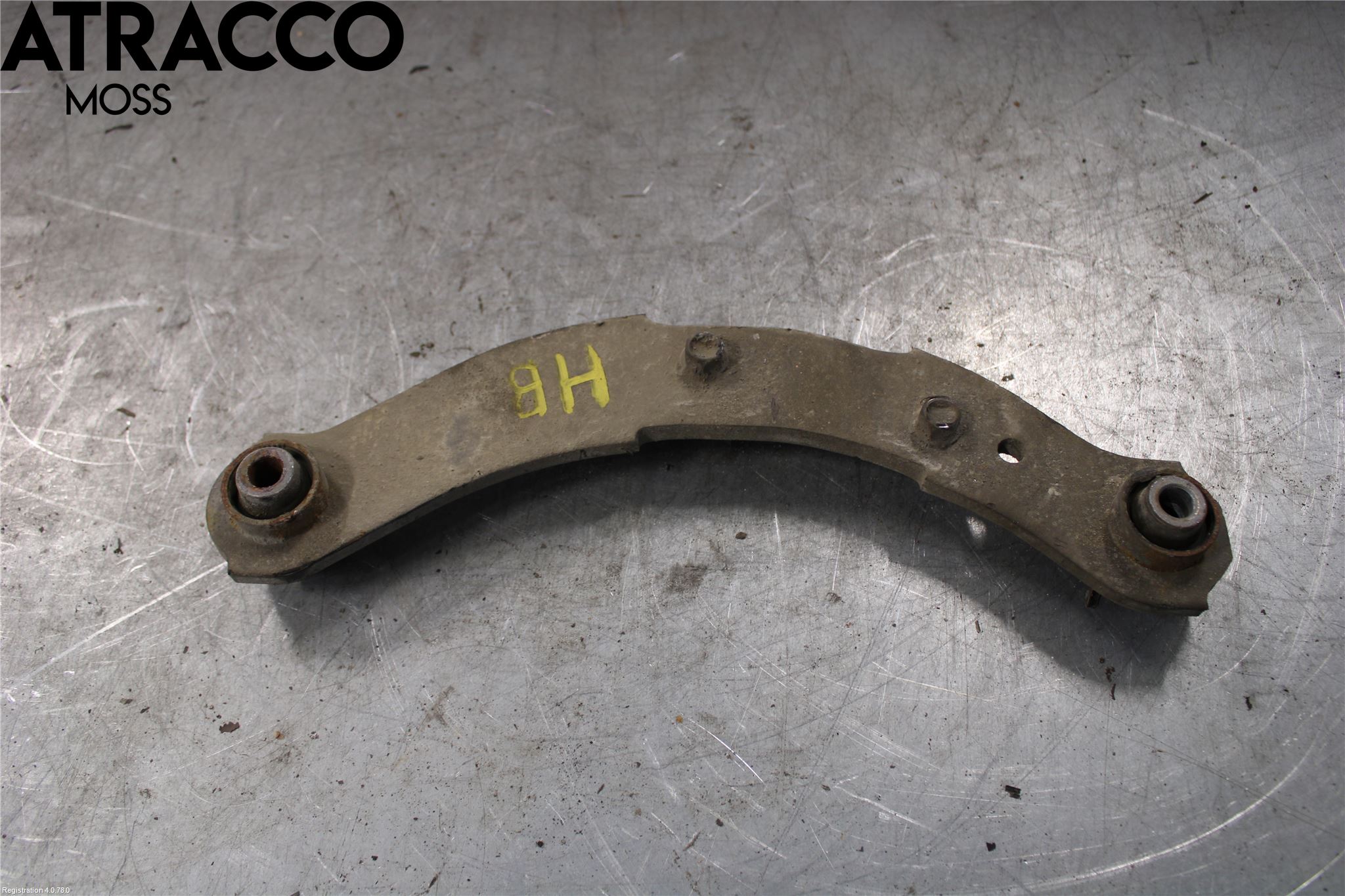 Mitsubishi OUTLANDER 13-21 Bærearm Bak  Venstre - Høyre