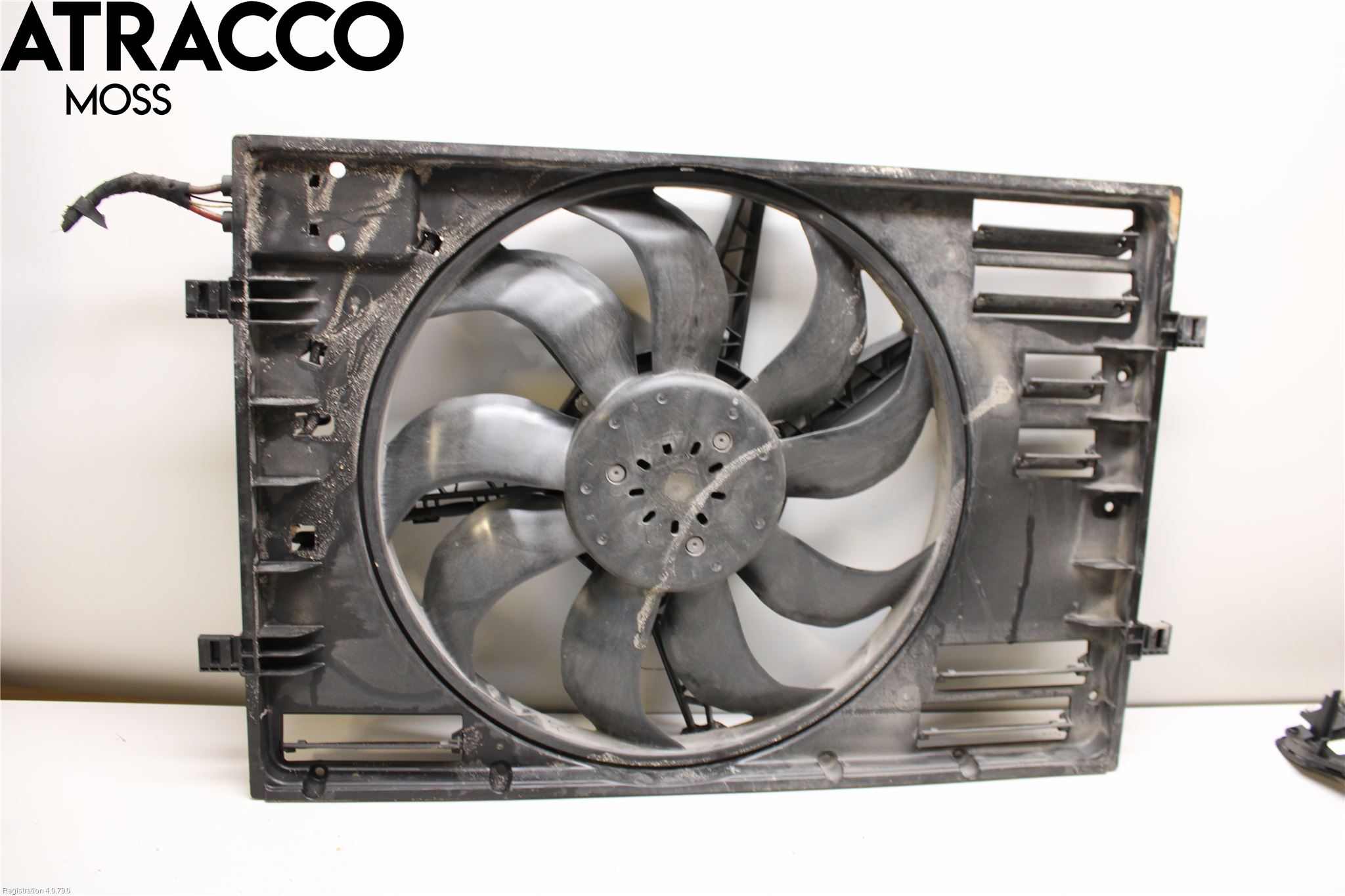 Volkswagen VW PASSAT 15-19 Kjølevifte Elektrisk