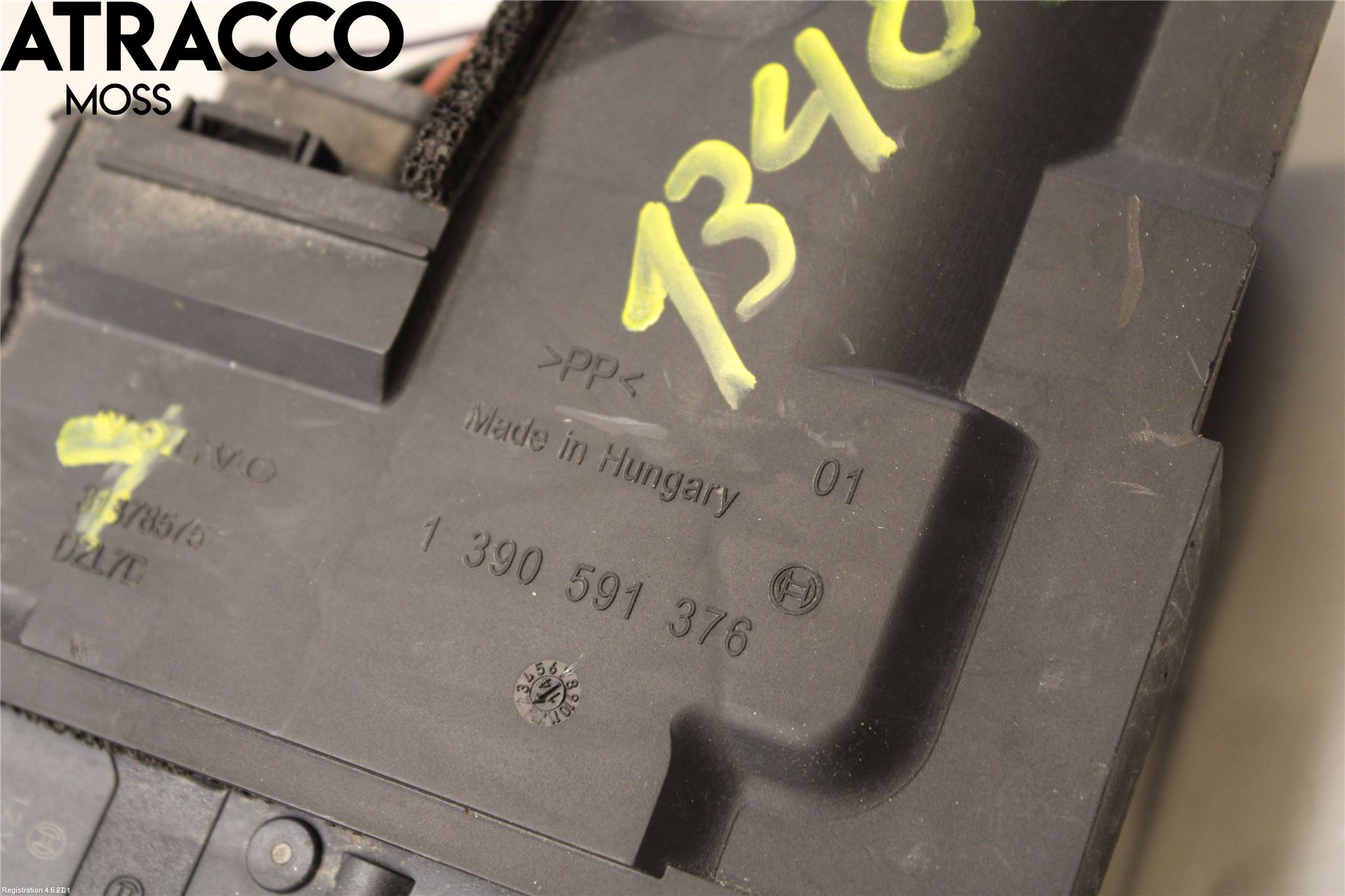 Volvo V40 12-19 Viskermotor Frontrute