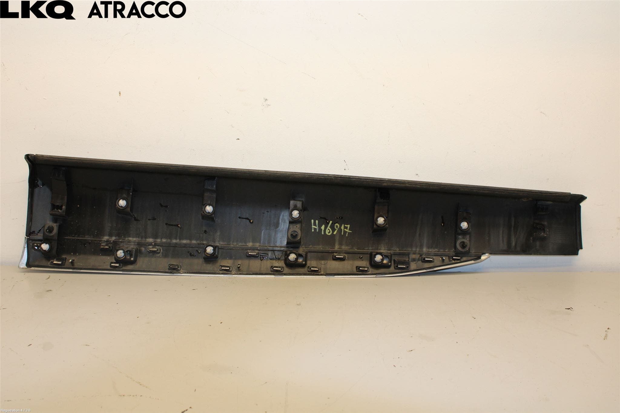 Peugeot 2008/E-2008 20- Dør Dekorlist Hf