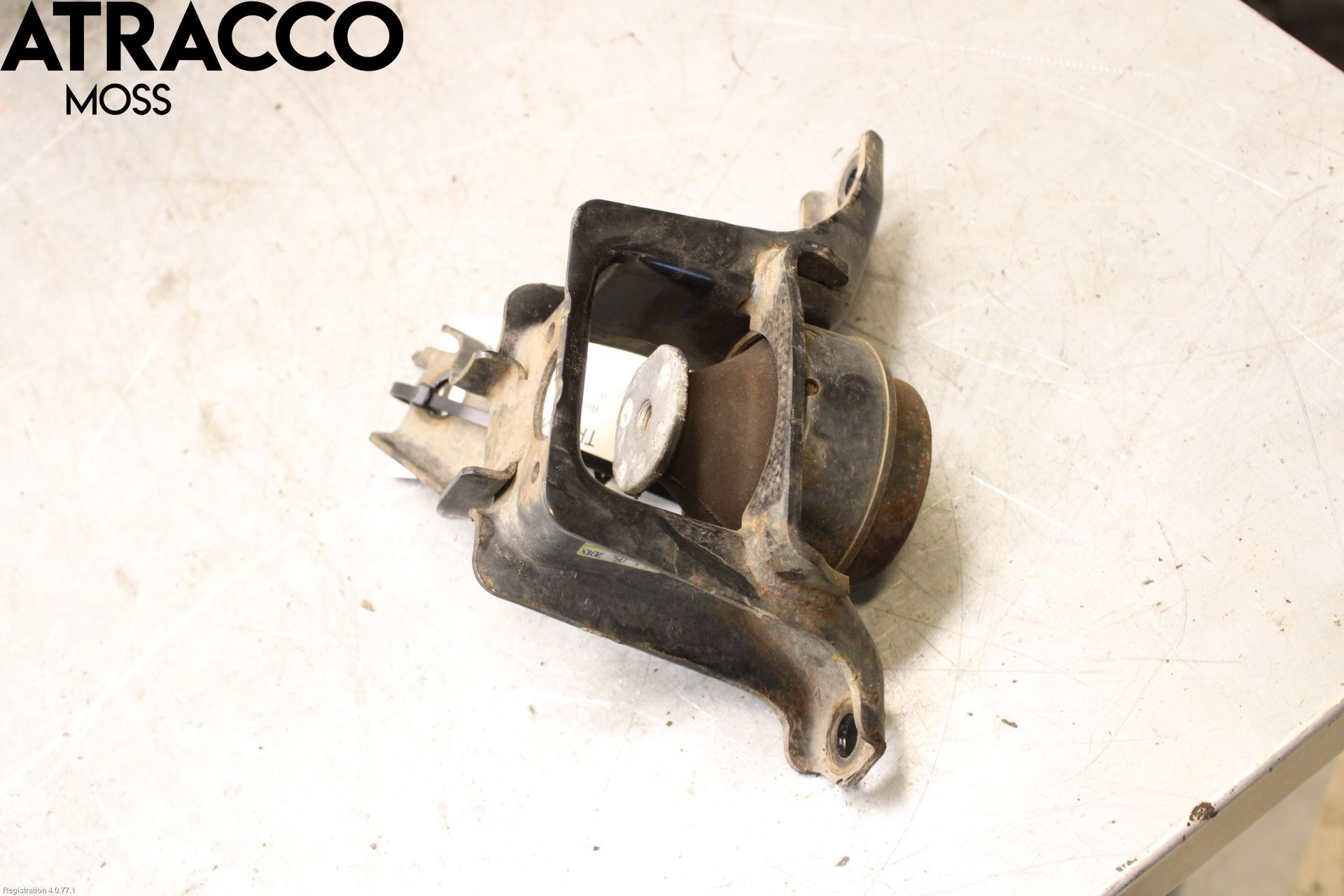 Toyota YARIS XP130 12-14 Motor Feste Stål-Alu