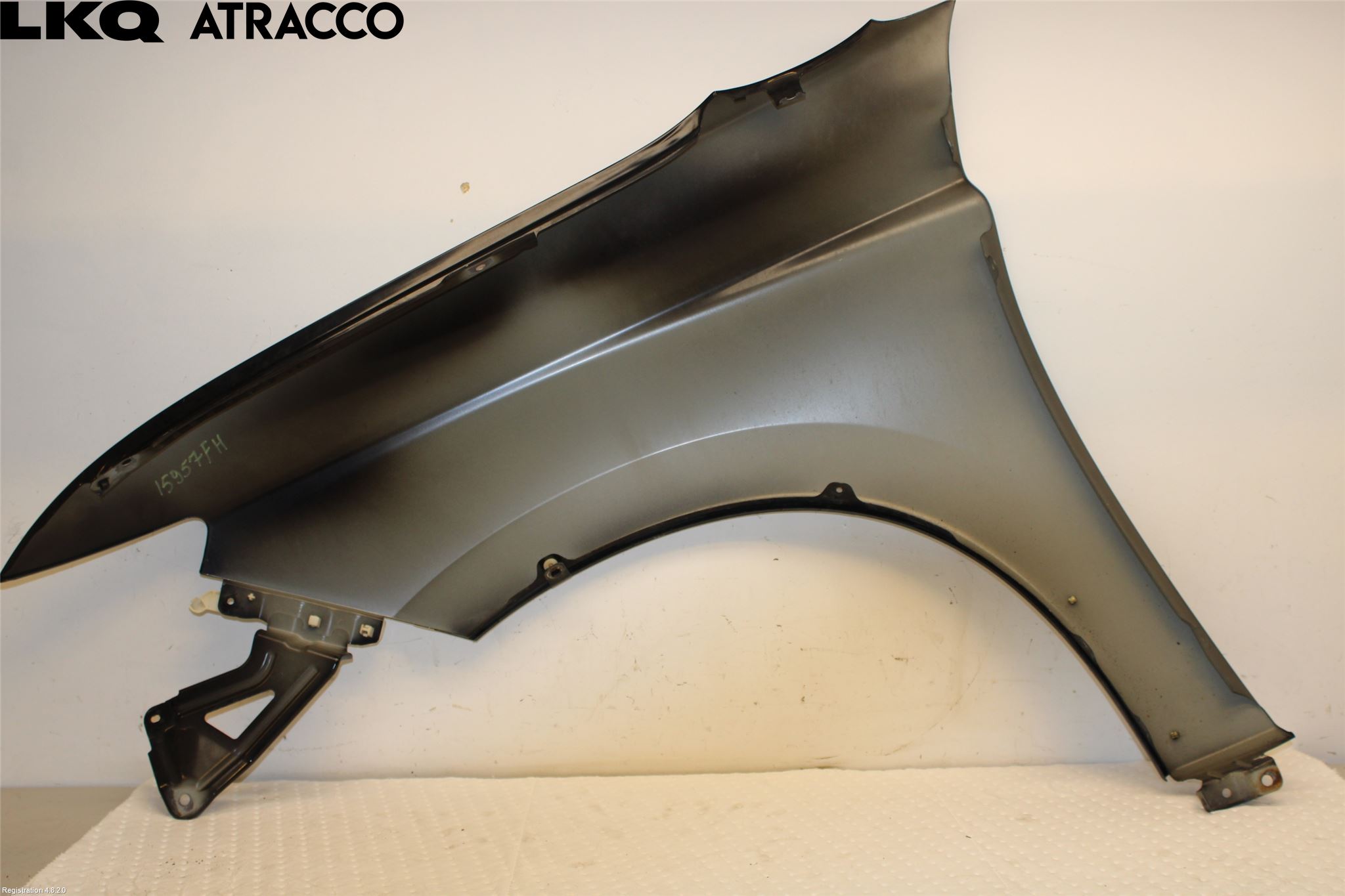 Mitsubishi OUTLANDER 13-21 Skjerm Foran Høyre