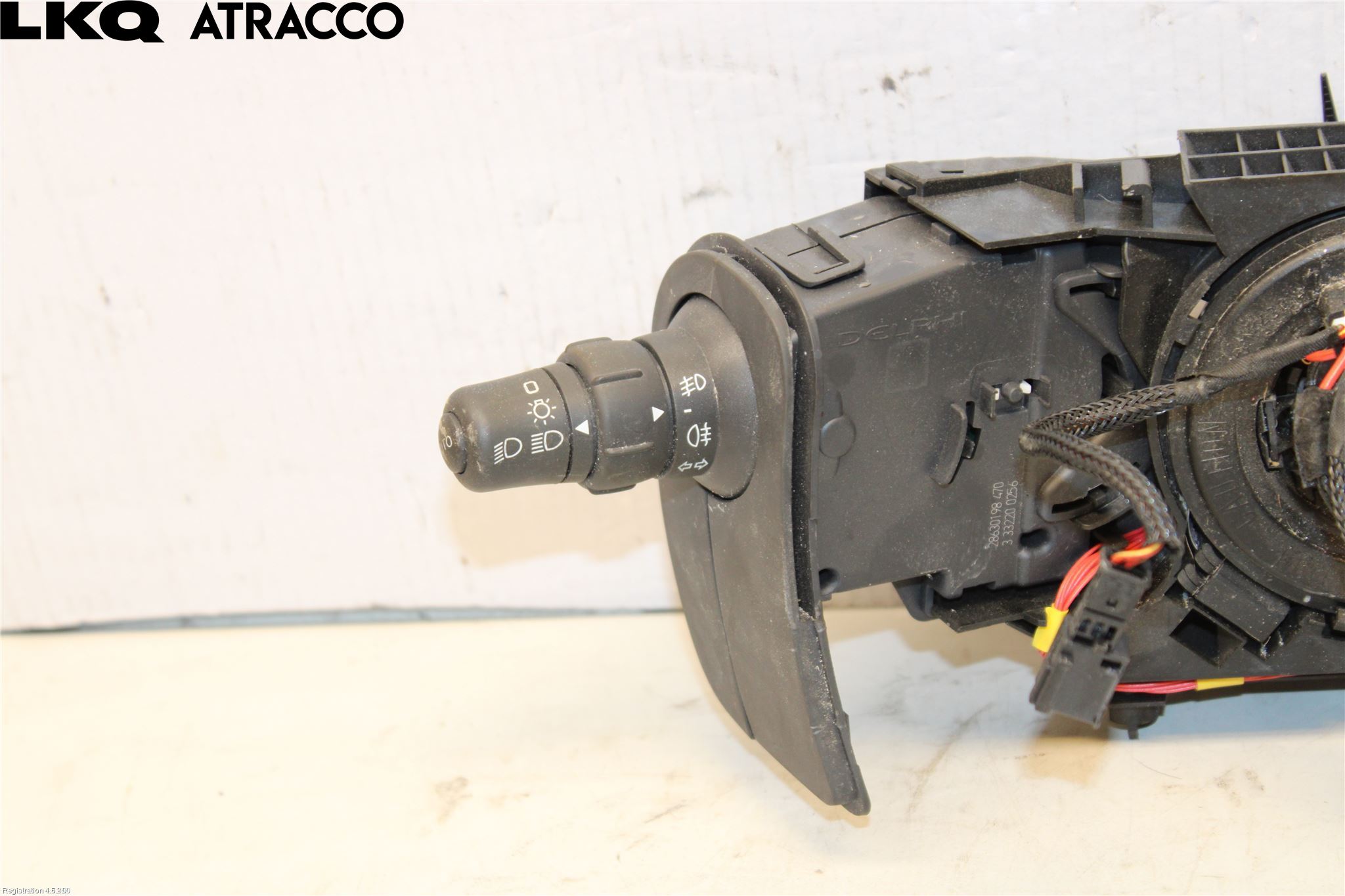 Nissan NV250 20-22 Bryter Ratt Kombi H Og V