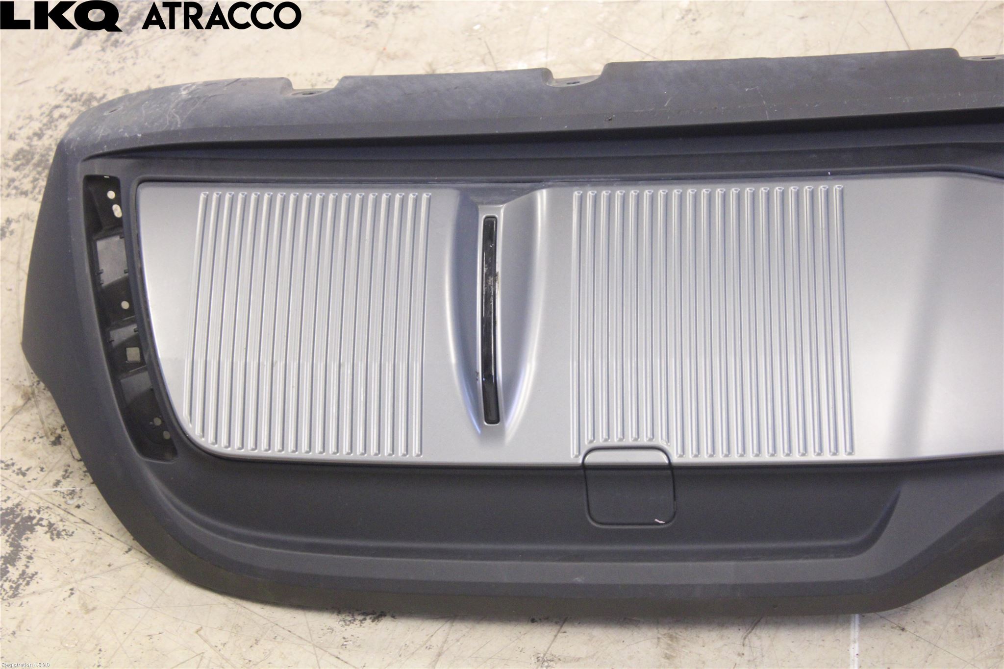 MG 4 23- Spoiler Bak