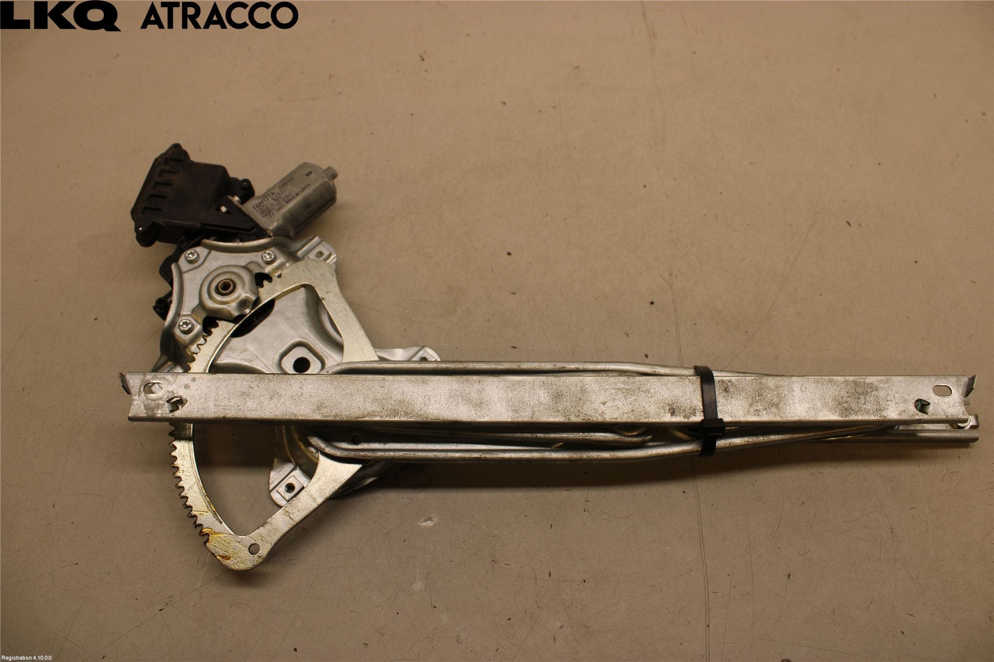 Toyota AURIS 13-19 Vindusheissett