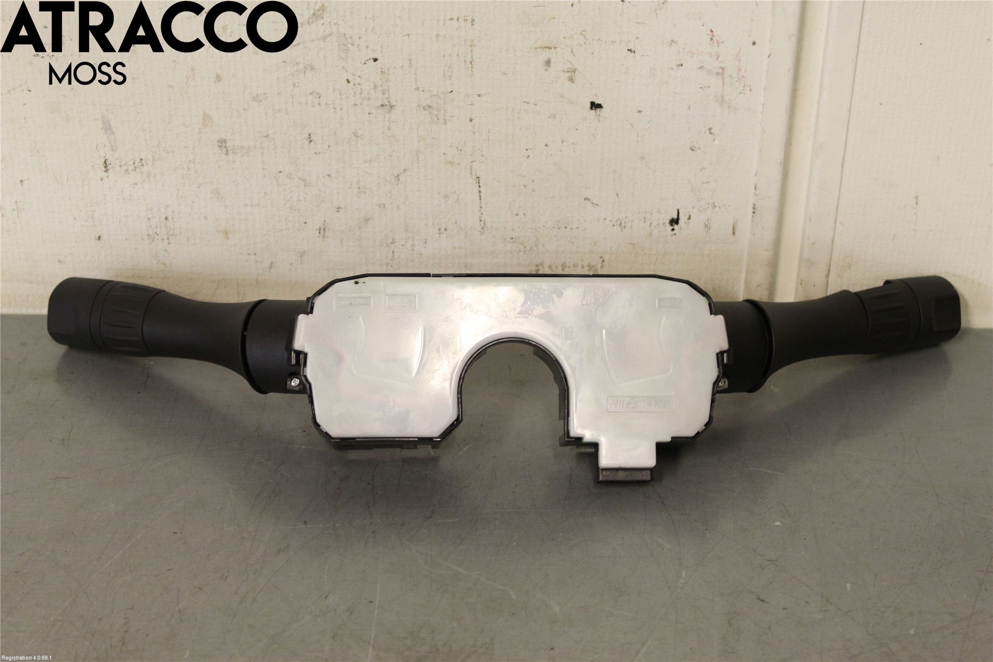 Nissan LEAF 11-17 Bryter Ratt Kombi H Og V