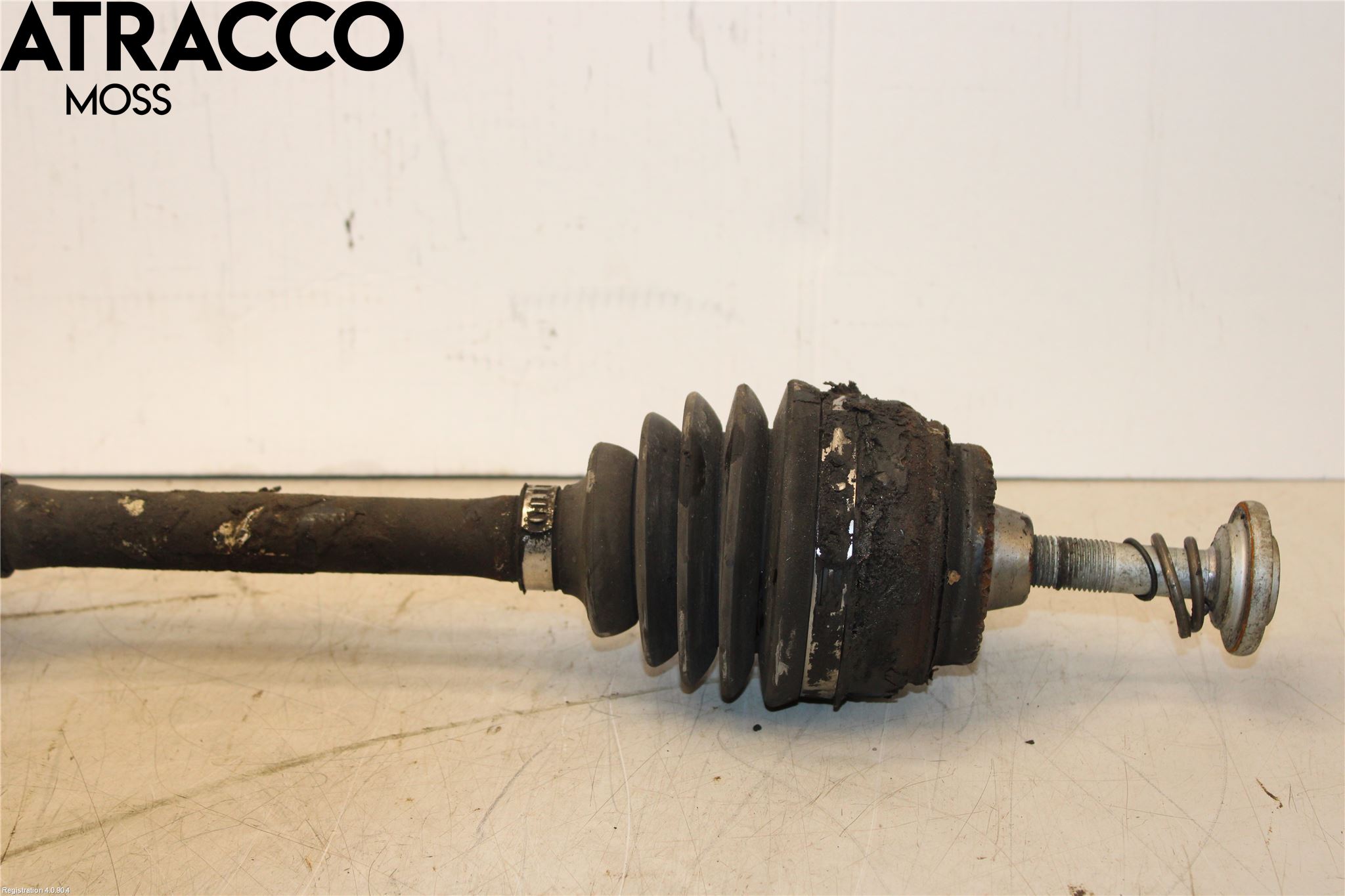 BMW 7 F01/02/03/04 09-15 Drivaksel Foran Kompl Høyre