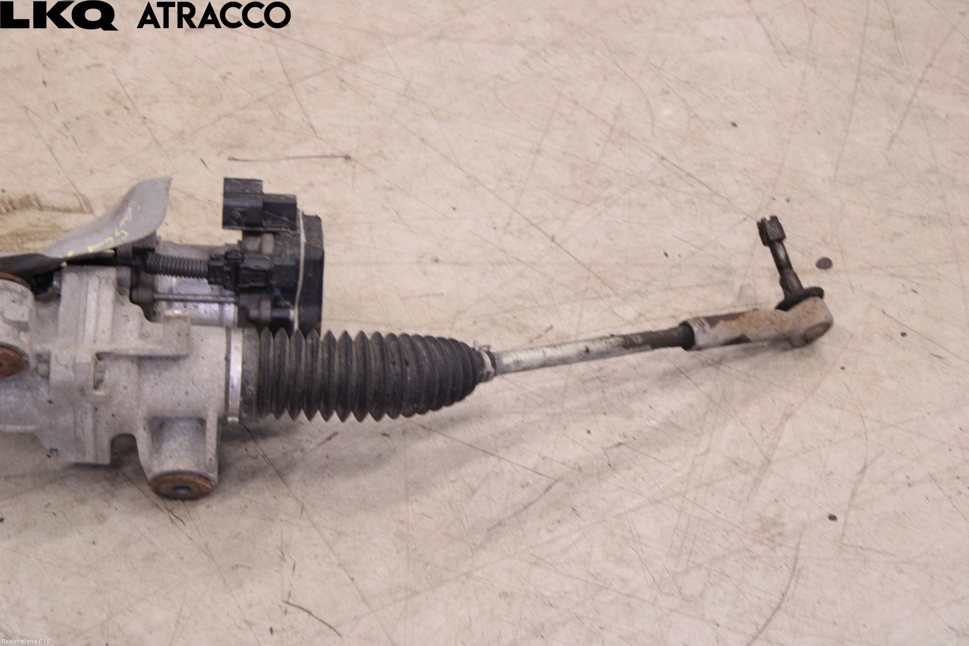 Toyota RAV4 19- Snekke - Tannstang