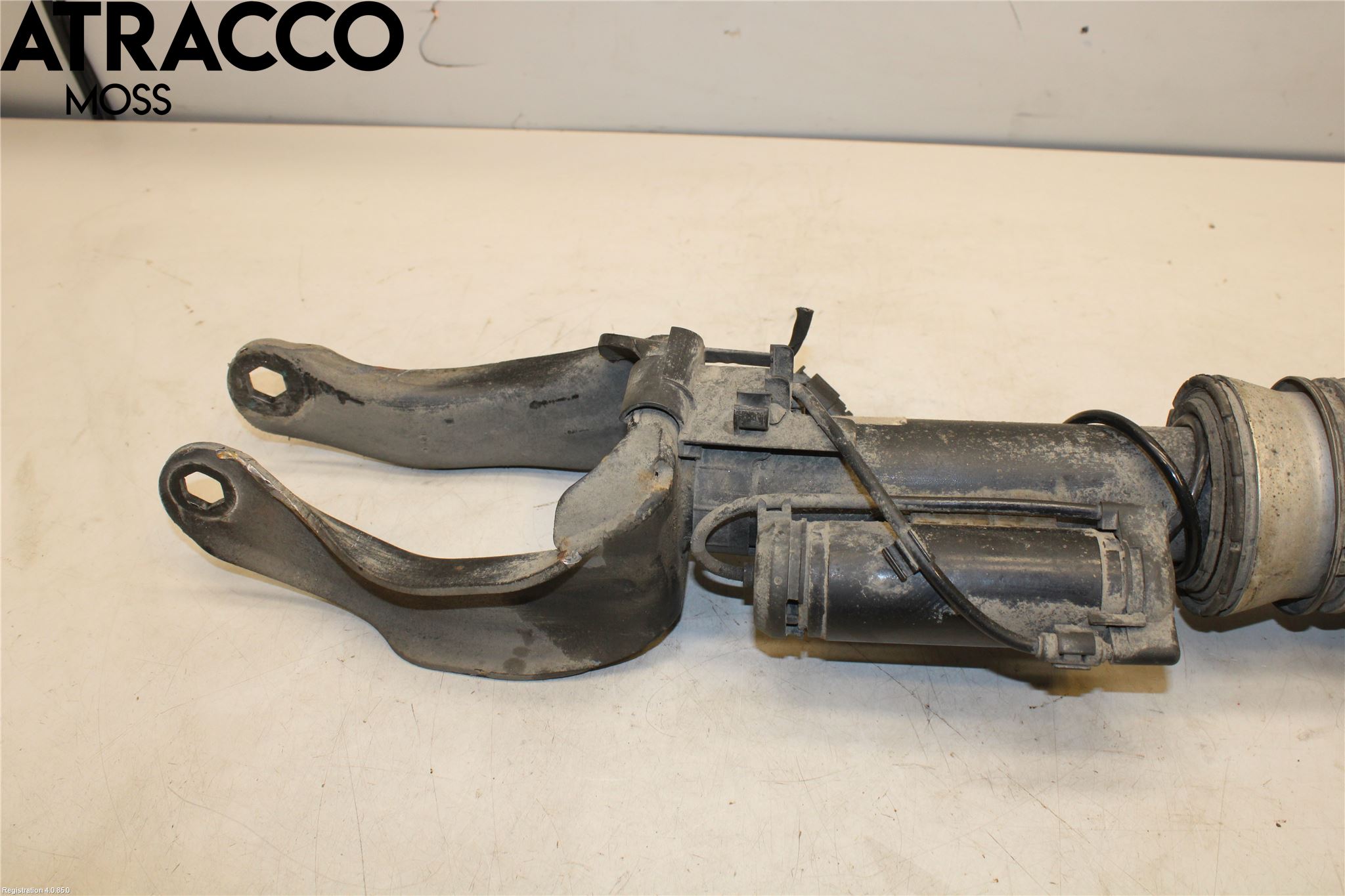 Mercedes-Benz MB GL/GLS-KLASS (X166) 12-19 Fjærbein Foran Høyre