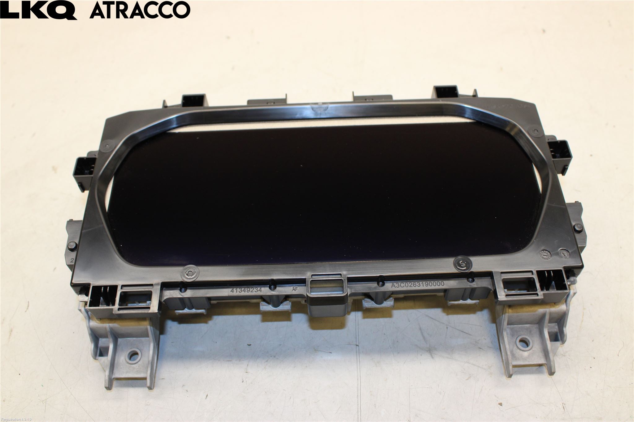 Audi Q4 E-TRON FZ 22- Instrumentkonsoll Midt