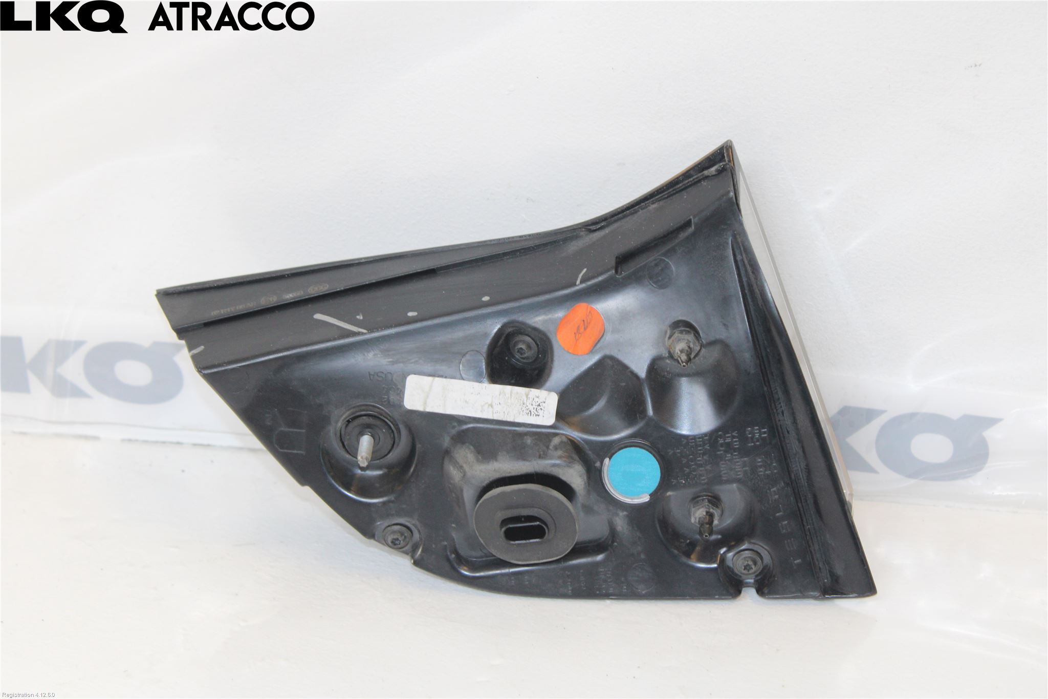 Tesla MODEL 3 17- Baklykt Høyre  På Luke(Indre)